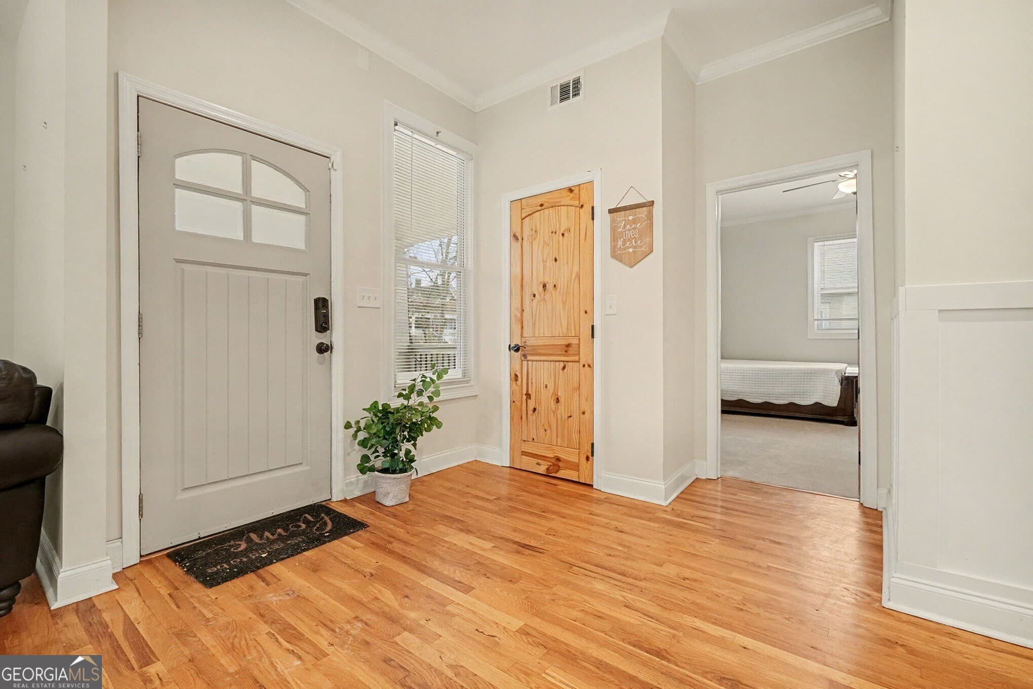 3 bedroom, 2 bathroom, 1,840 sq ft single family residence for sale at 257 Hendrix Avenue, Atlanta, GA 30315 — photo 10