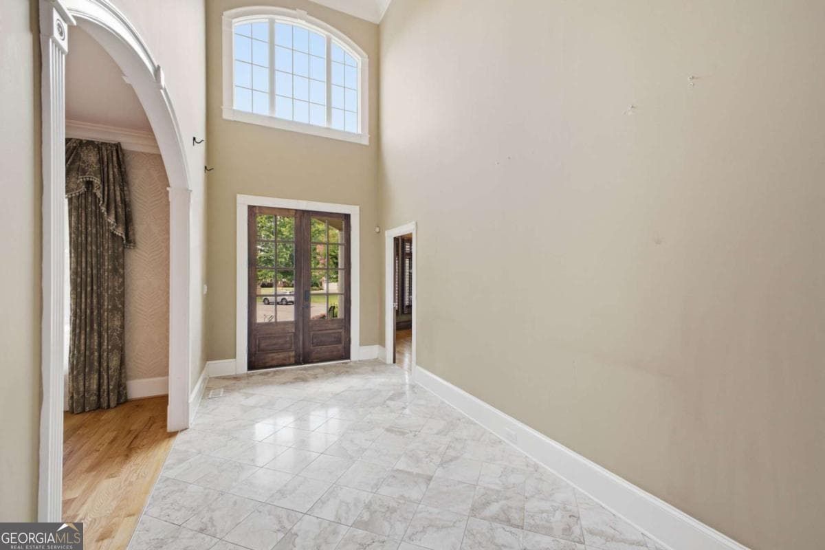 5 bedroom, 5 bathroom, 6,552 sq ft single family residence for sale at 5 Saint Andrews Way, Rome, GA 30165 — photo 5