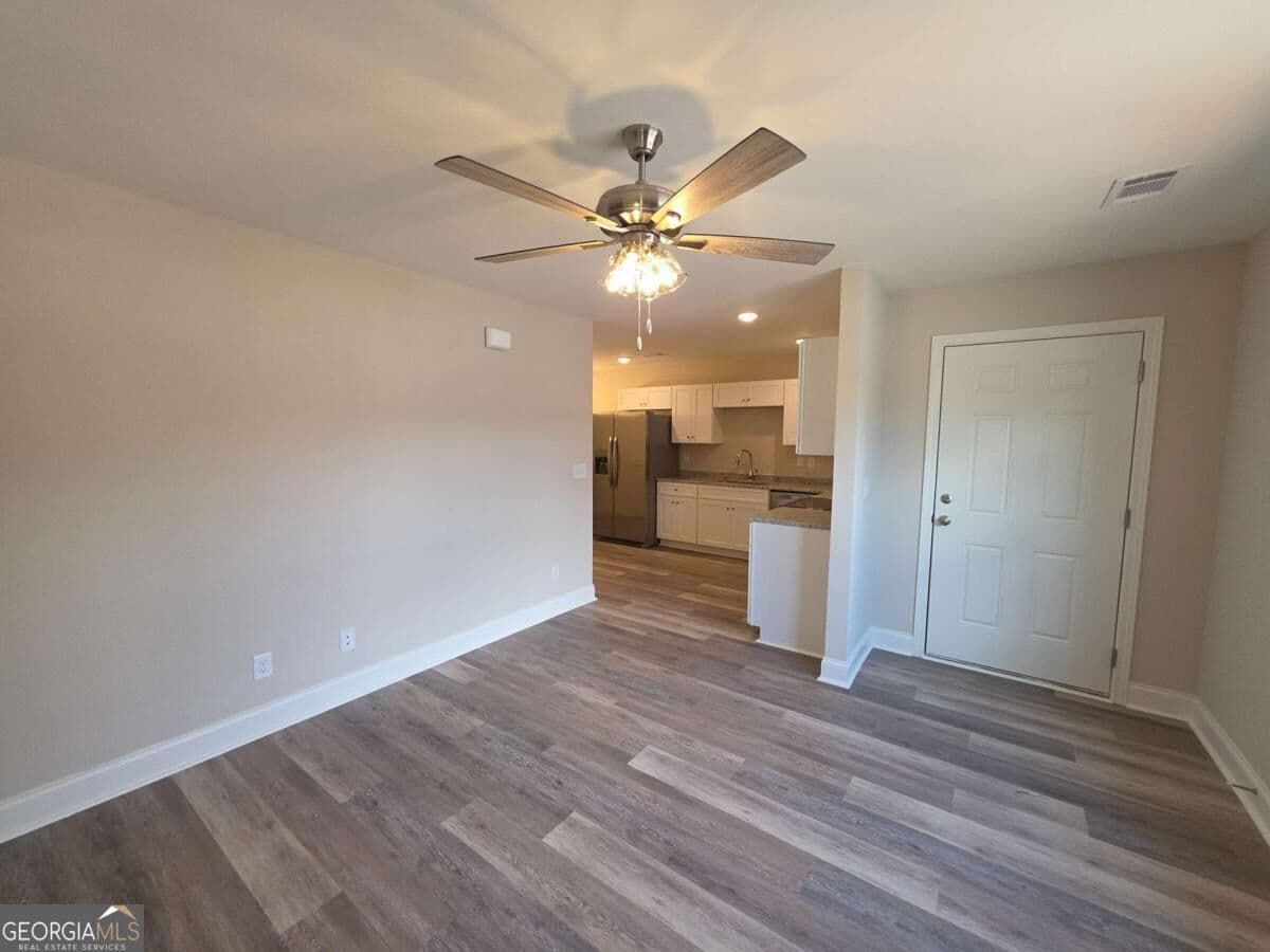 2 bedroom, 2 bathroom, 865 sq ft quadruplex for rent at 212B Tabor Drive 3B, Warner Robins, GA 31093 for $1,350 a month — photo 5