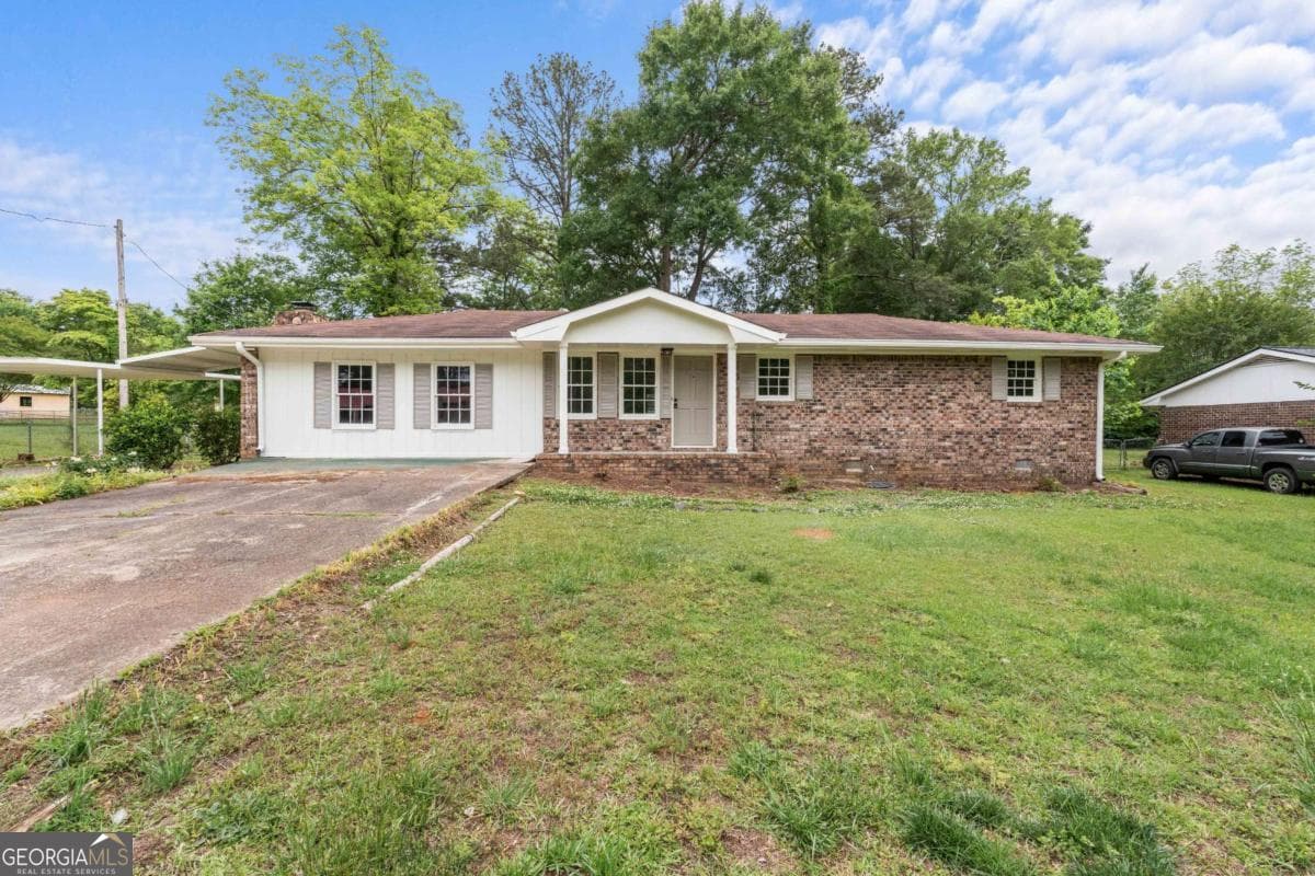 3 bedroom, 2 bathroom, 1,771 sq ft single family residence sold at 122 Carroll Circle, Carrollton, GA 30117