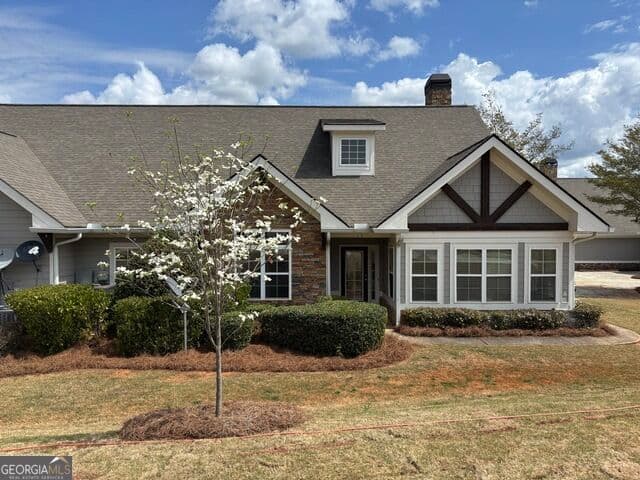 2 bedroom, 2 bathroom, 1,641 sq ft condominium for rent at 15 Covington Terrace, Newnan, GA 30263 for $2,000 a month — photo 1 of 1
