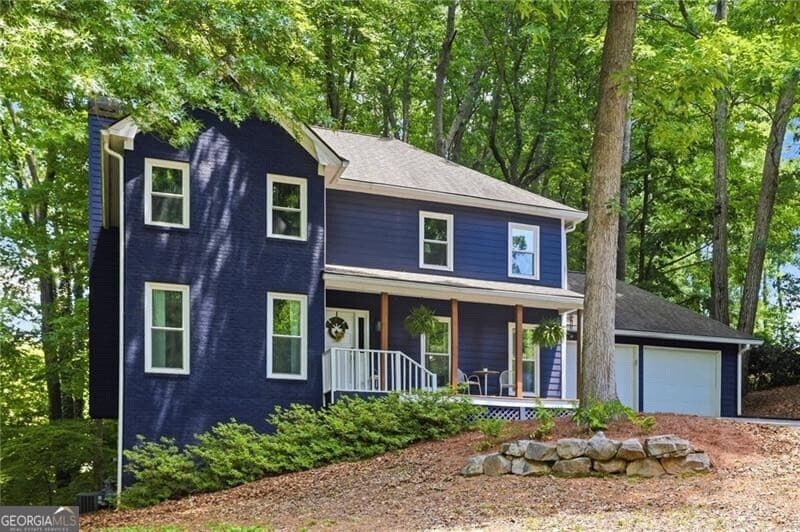 3 bedroom, 2.5 bathroom, 2,584 sq ft single family residence sold at 4314 Edgewater Drive, Kennesaw, GA 30144