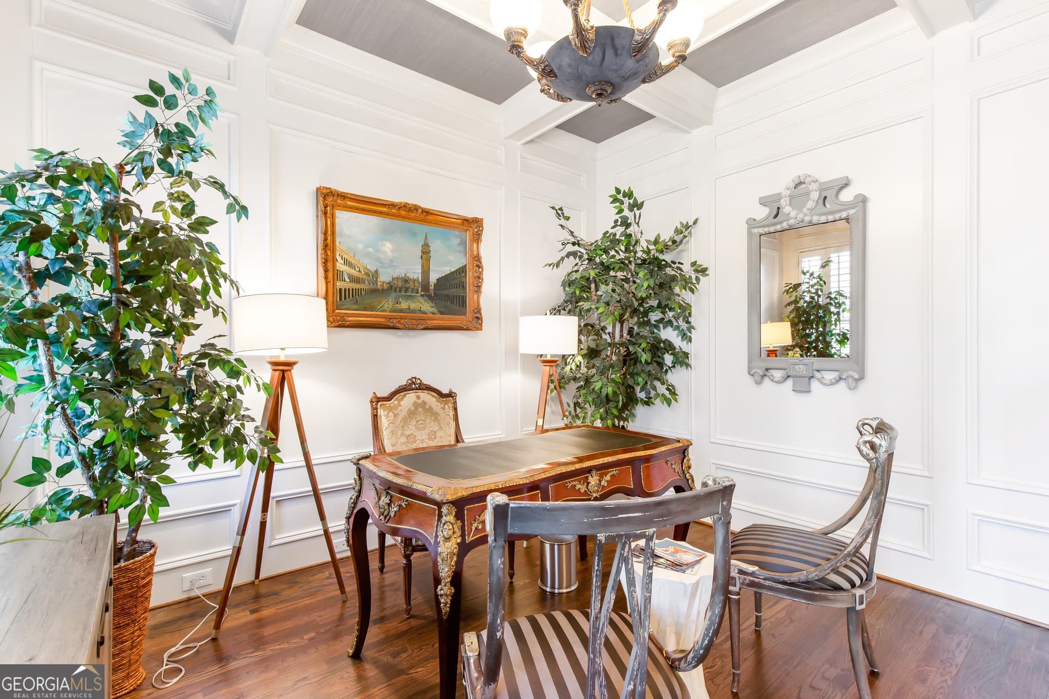 6 bedroom, 5.5 bathroom, 6,034 sq ft single family residence for rent at 2991 Sequoyah Drive, Atlanta, GA 30327 for $14,500 a month — photo 9