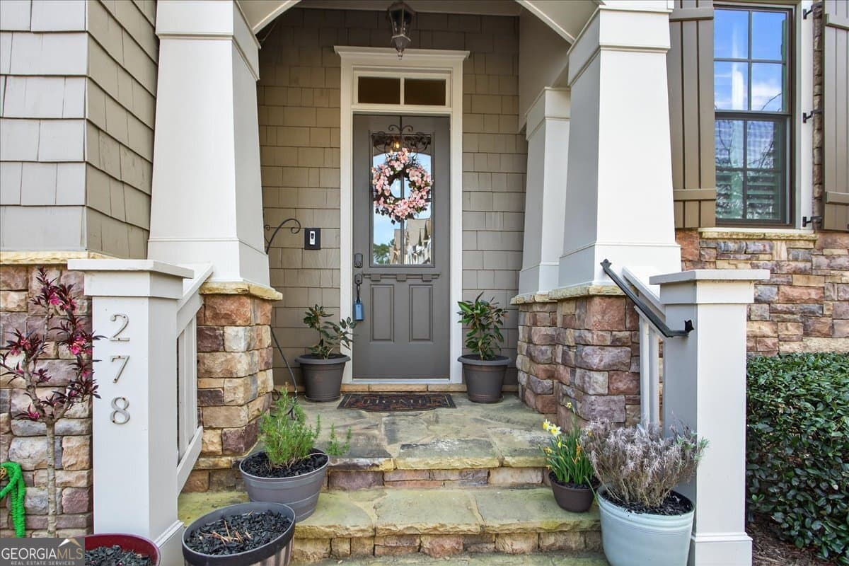 3 bedroom, 3.5 bathroom, 3,946 sq ft townhouse for sale at 278 Trecastle Square, Canton, GA 30114 — photo 2