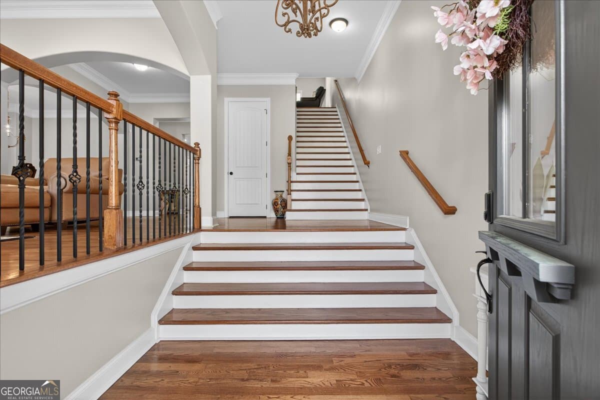 3 bedroom, 3.5 bathroom, 3,946 sq ft townhouse for sale at 278 Trecastle Square, Canton, GA 30114 — photo 3