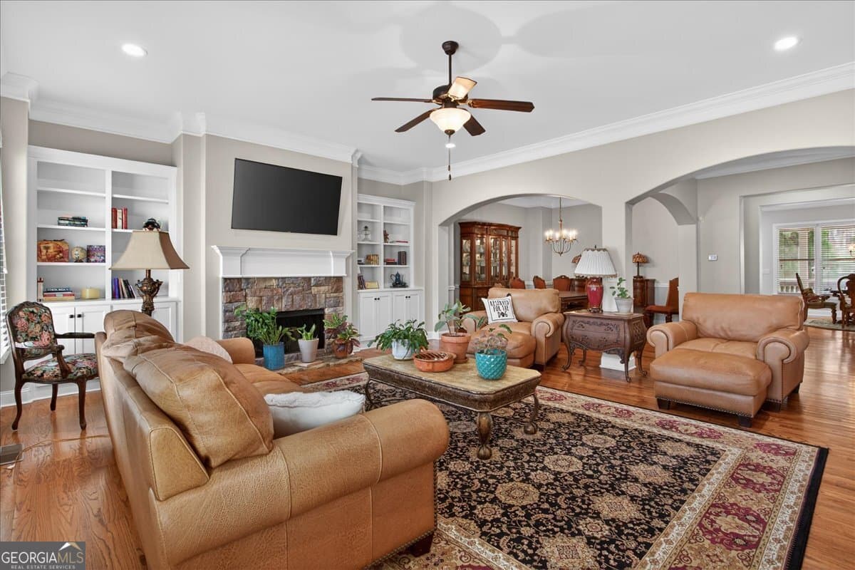 3 bedroom, 3.5 bathroom, 3,946 sq ft townhouse for sale at 278 Trecastle Square, Canton, GA 30114 — photo 9
