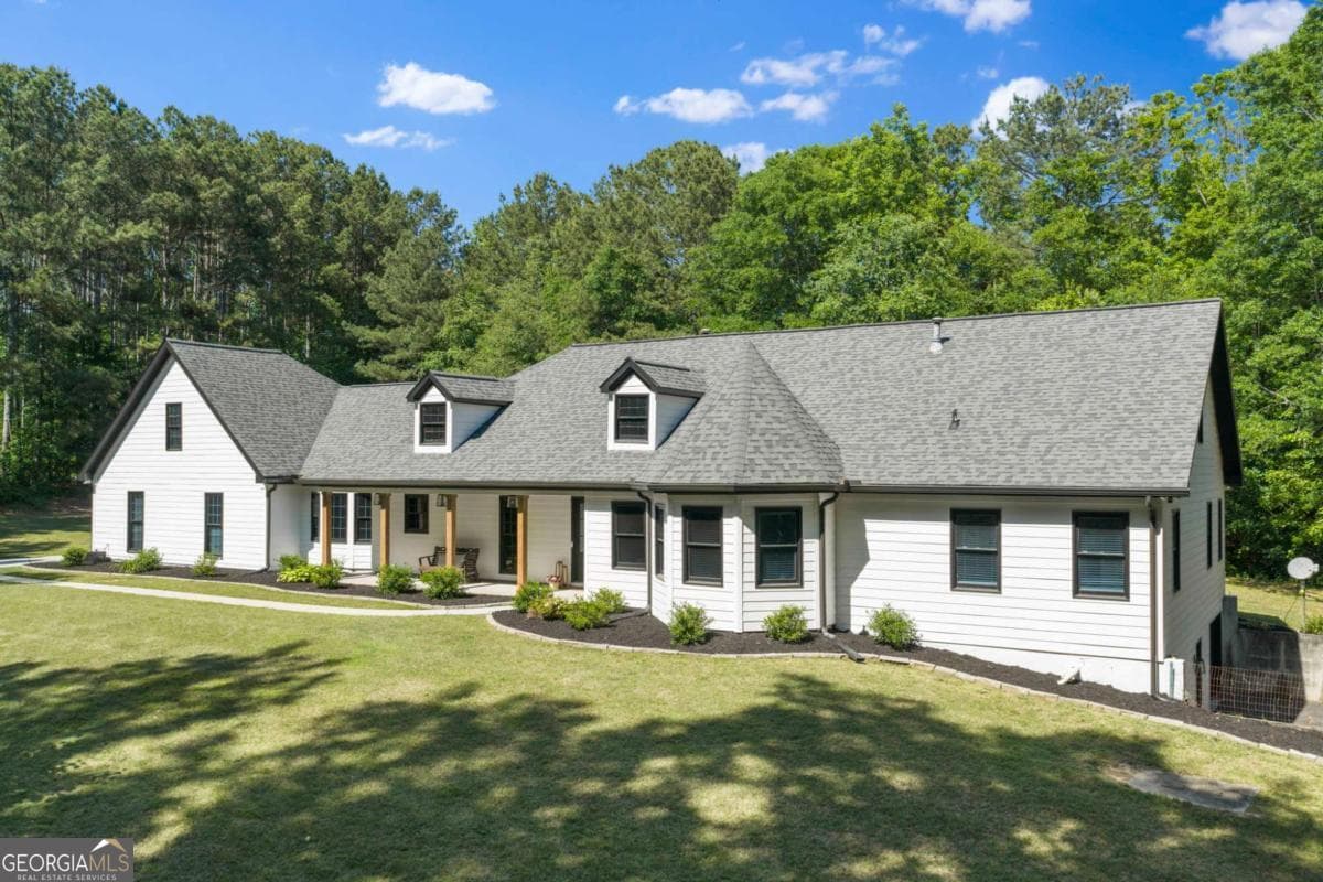 5 bedroom, 3 bathroom single family residence sold at 1815 Ashton Brooke Lane, Buford, GA 30519