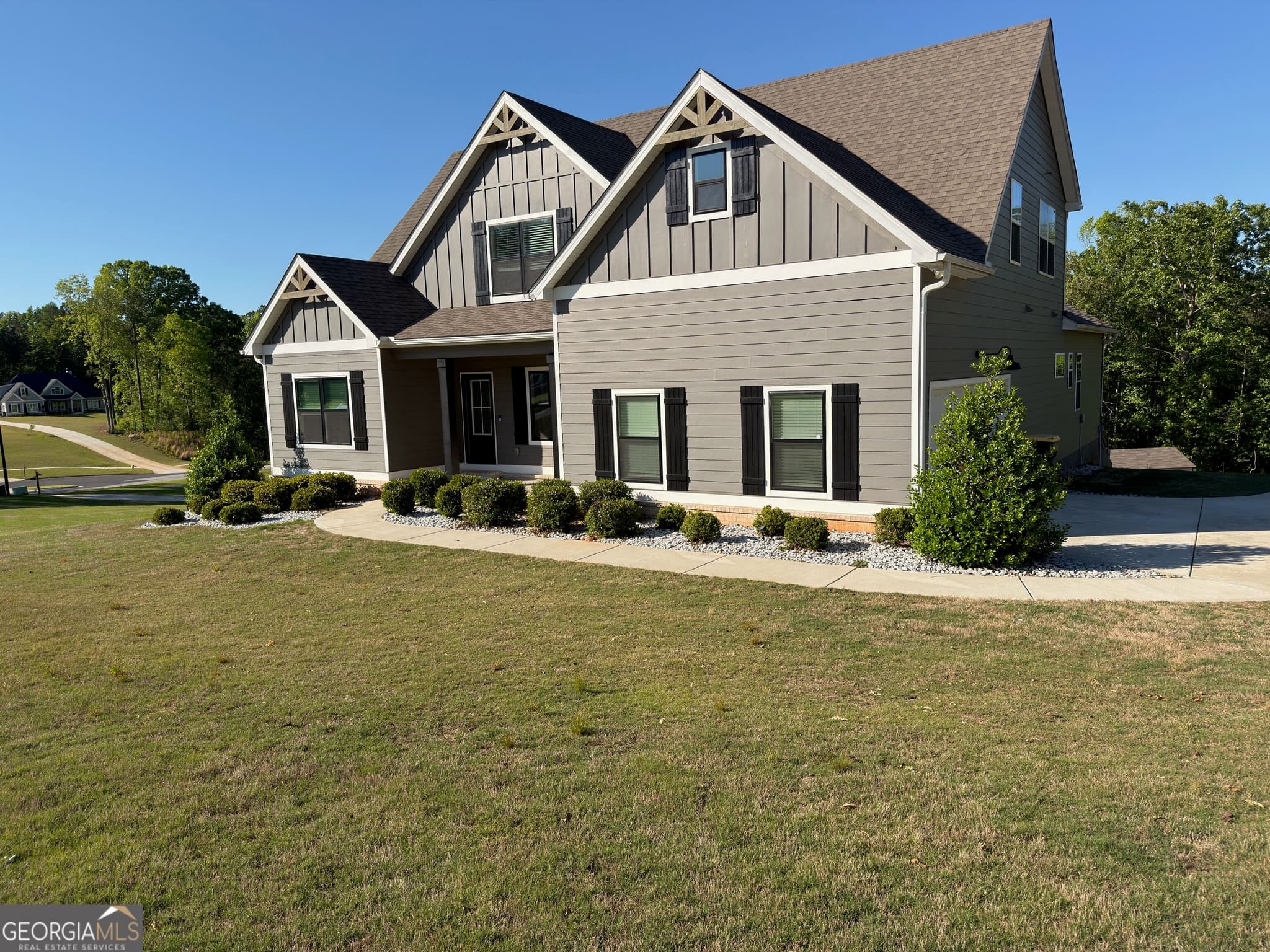 7 bedroom, 4 bathroom, 4,667 sq ft single family residence for sale at 14 Shadybrook Path, Newnan, GA 30263