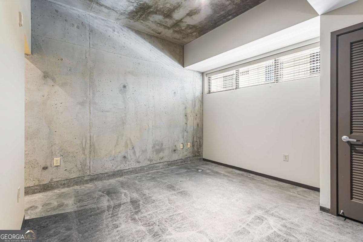 2 bedroom, 1 bathroom, 1,025 sq ft condominium for sale at 480 John Wesley Dobbs Avenue 422, Atlanta, GA 30312 — photo 4