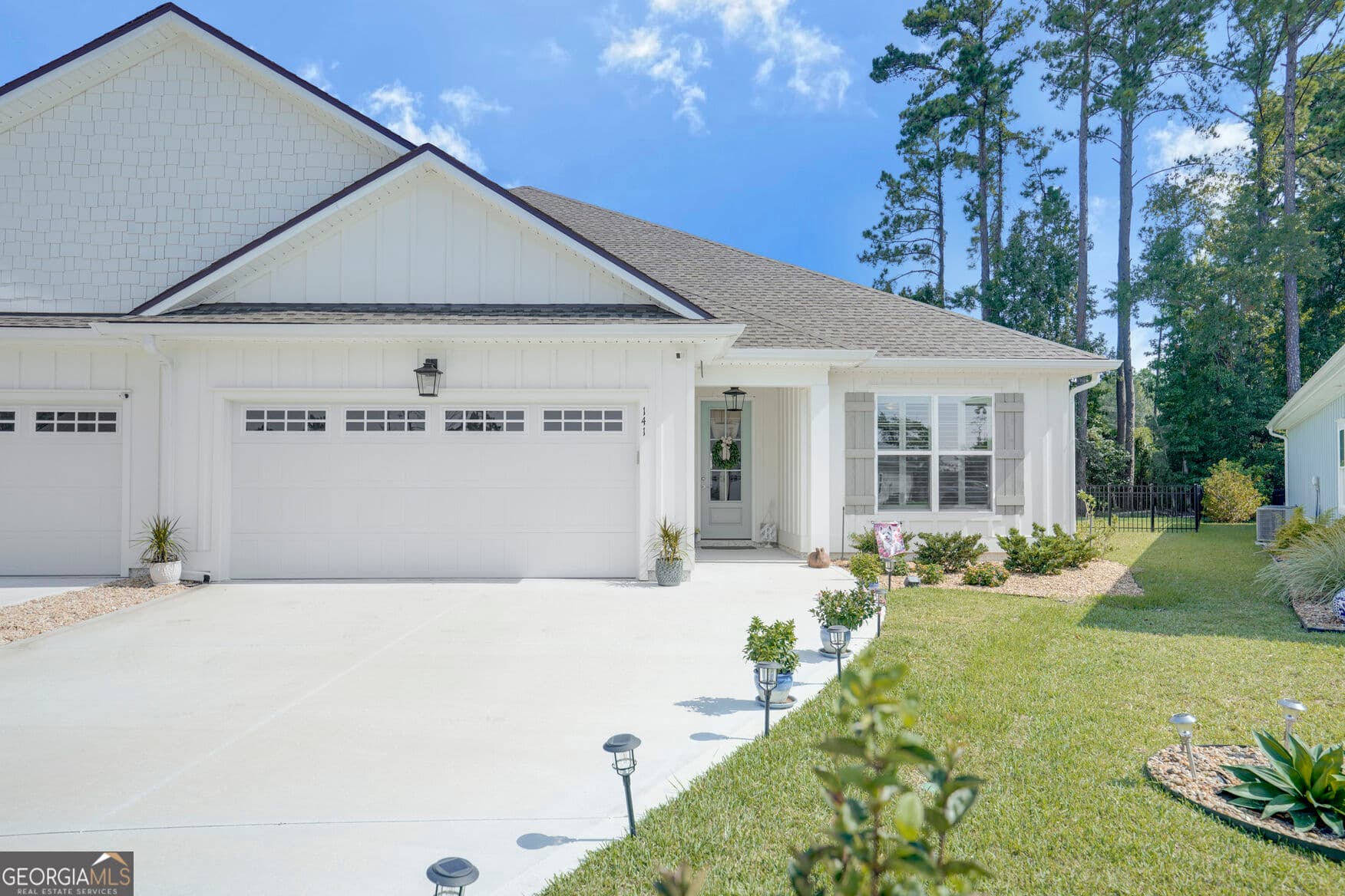 3 bedroom, 2 bathroom, 2,096 sq ft single family residence for sale at 141 Green Turtle Court, Kingsland, GA 31548