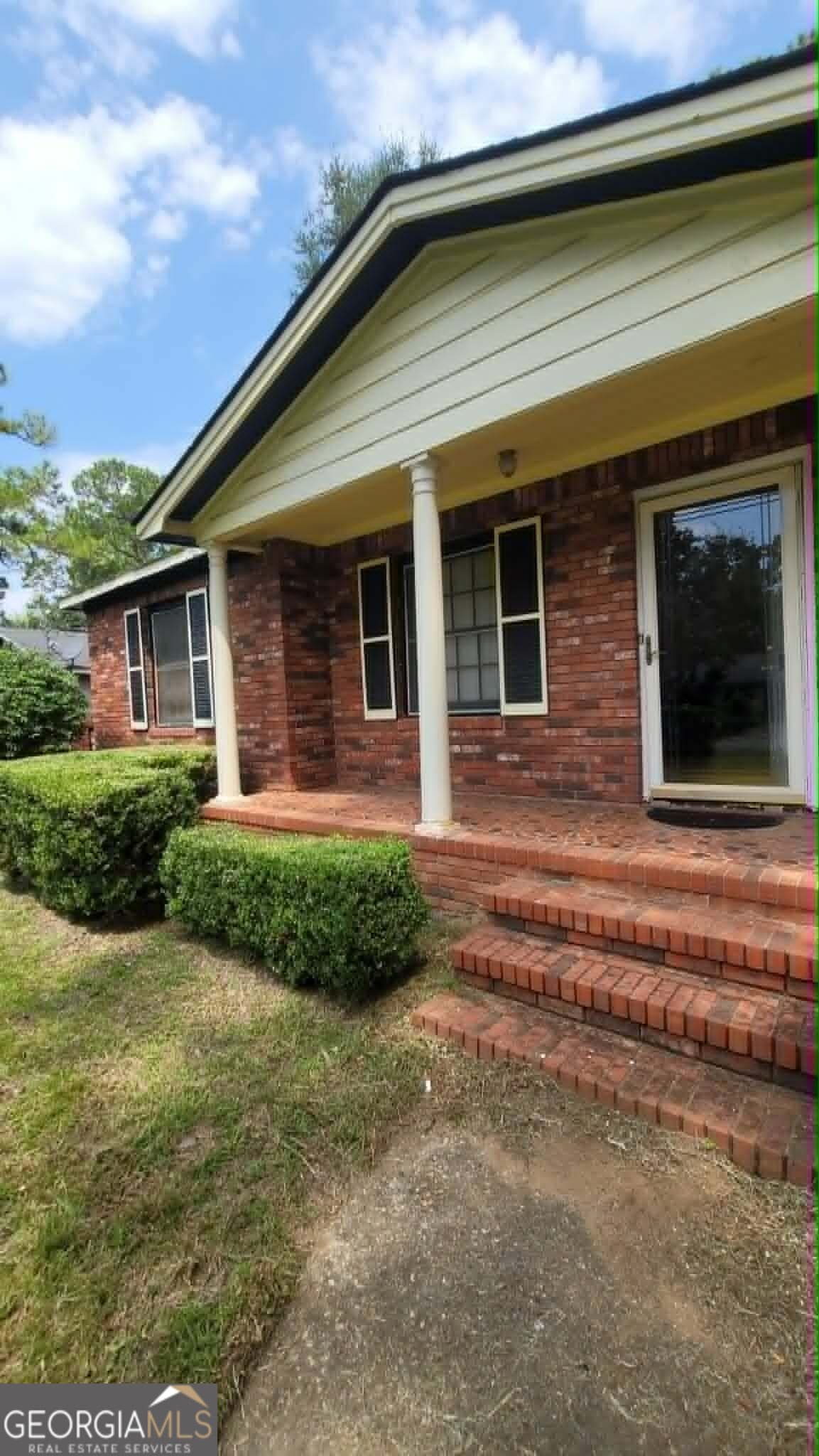 3 bedroom, 2 bathroom single family residence for sale at 917 Odom Avenue, Albany, GA 31701 — photo 5