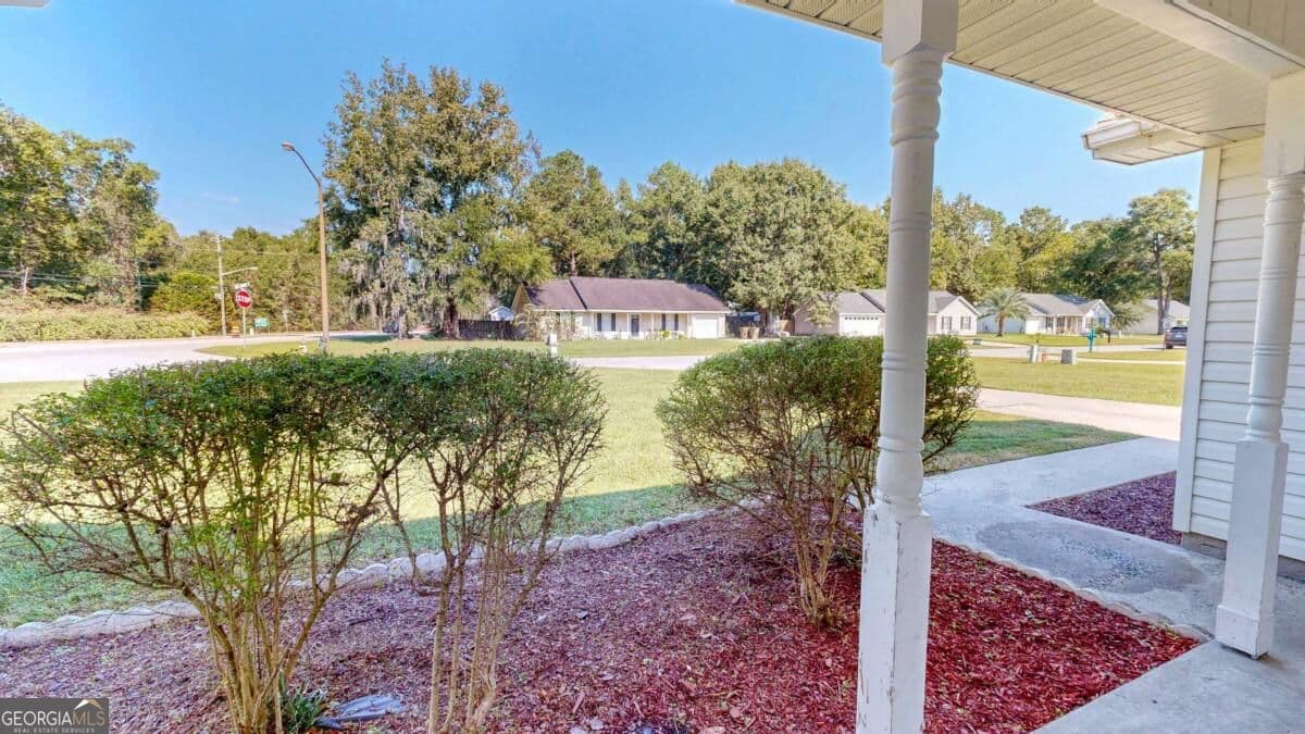 3 bedroom, 2 bathroom, 1,200 sq ft single family residence for sale at 149 High Pointe Drive, Rincon, GA 31326 — photo 7