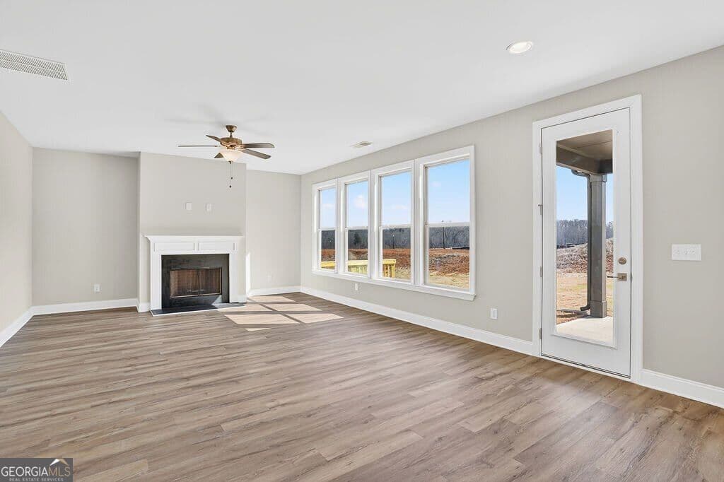 4 bedroom, 3.5 bathroom single family residence for sale at 166 Classic Overlook, Homer, GA 30547 — photo 9
