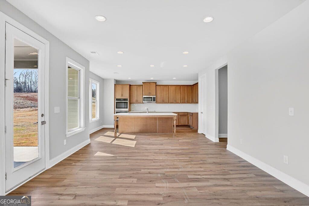 4 bedroom, 3.5 bathroom single family residence for sale at 166 Classic Overlook, Homer, GA 30547 — photo 10
