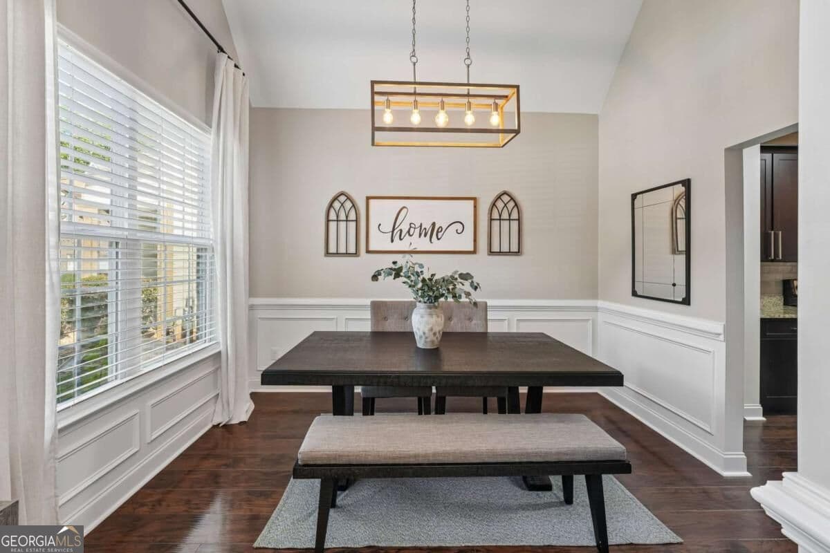 4 bedroom, 2.5 bathroom, 2,354 sq ft single family residence for sale at 2765 Bench Circle, Ellenwood, GA 30294 — photo 7