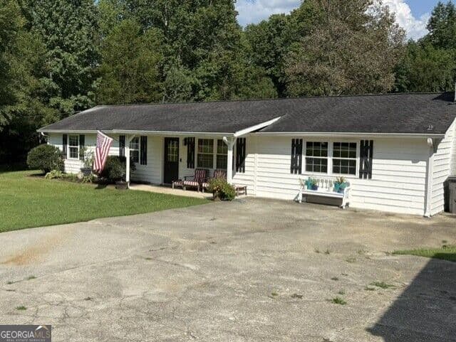 4 bedroom, 2 bathroom, 1,746 sq ft single family residence for sale at 7590 Post Road, Winston, GA 30187 — photo 2