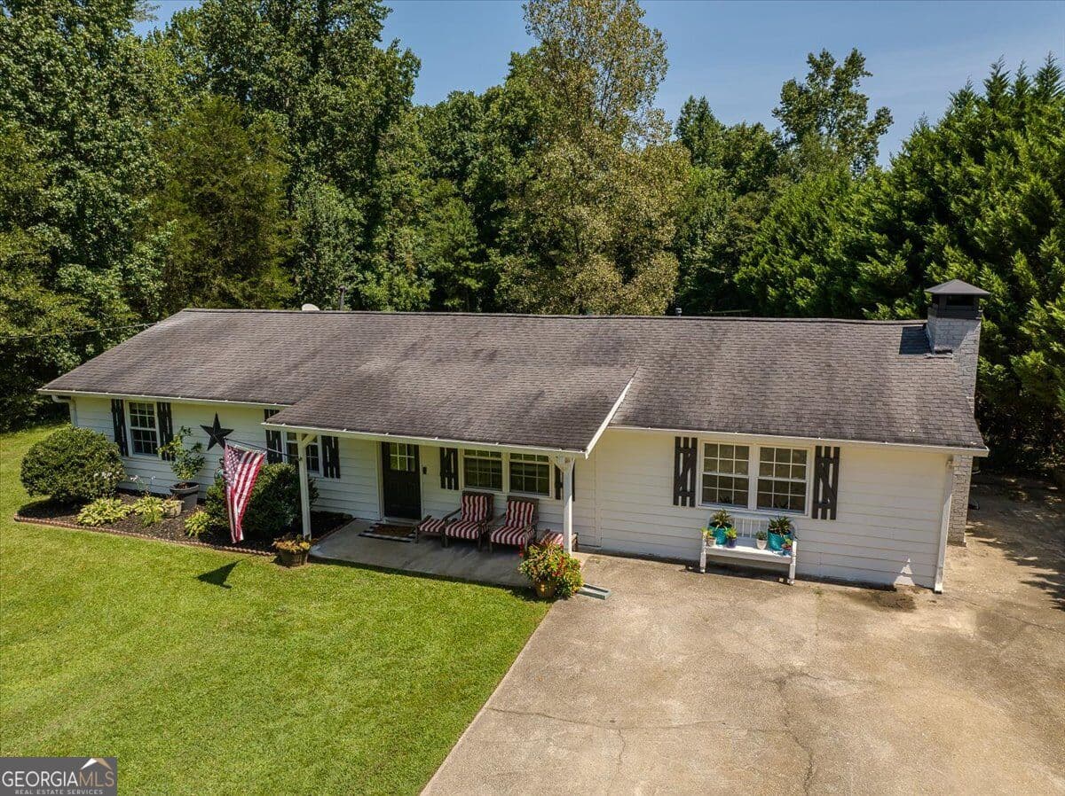 4 bedroom, 2 bathroom, 1,746 sq ft single family residence for sale at 7590 Post Road, Winston, GA 30187 — photo 6