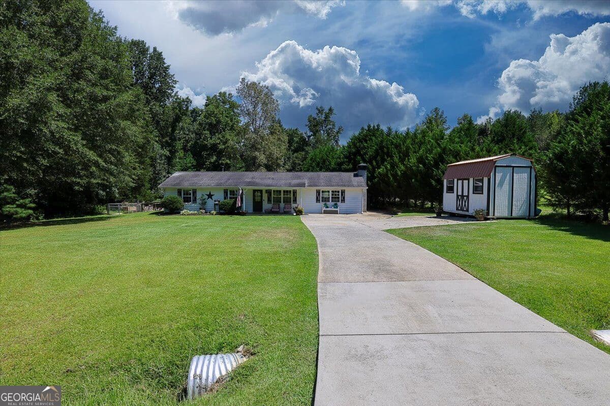 4 bedroom, 2 bathroom, 1,746 sq ft single family residence for sale at 7590 Post Road, Winston, GA 30187 — photo 9