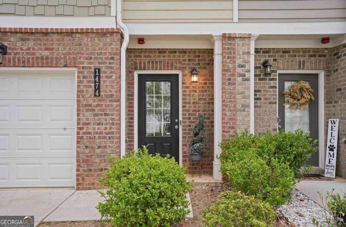3 bedroom, 2.5 bathroom, 1,408 sq ft townhouse for sale at 1474 O'Connor Drive, Jonesboro, GA 30236 — photo 6