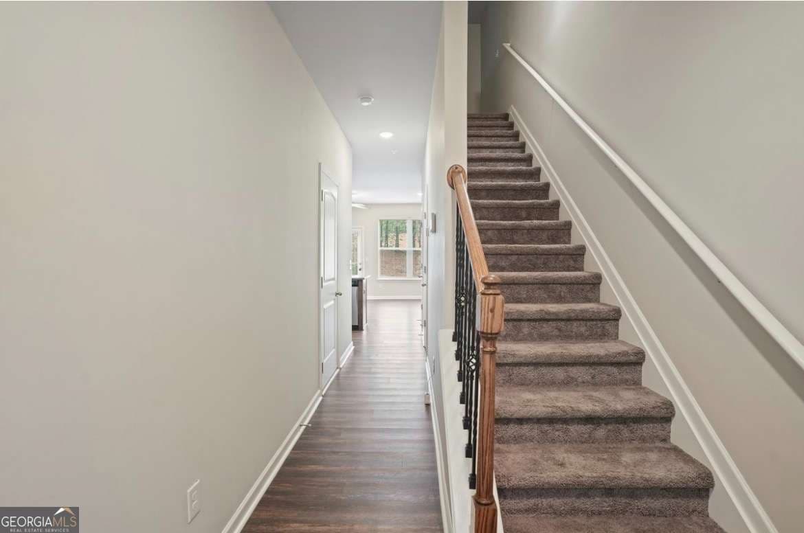3 bedroom, 2.5 bathroom, 1,408 sq ft townhouse for sale at 1474 O'Connor Drive, Jonesboro, GA 30236 — photo 7