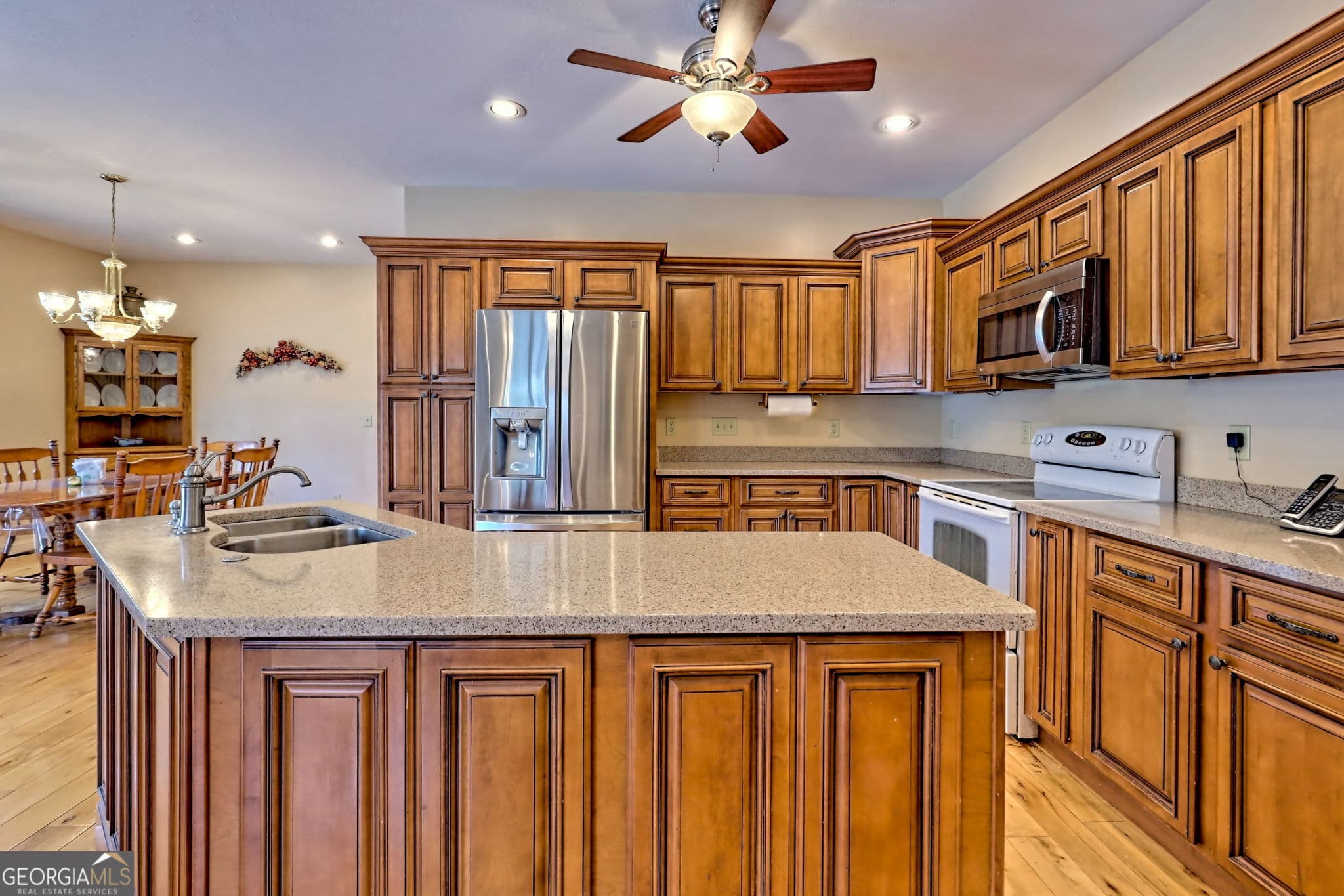 5 bedroom, 3 bathroom, 3,920 sq ft single family residence for sale at 1068 Coleman River Road, Clayton, GA 30525 — photo 6