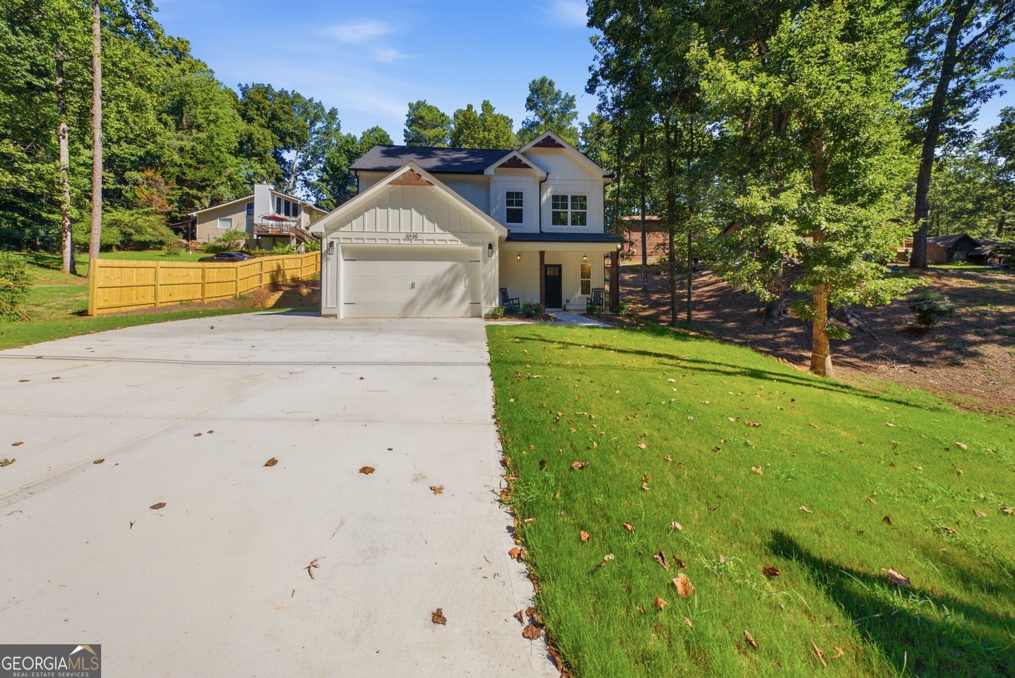 3 bedroom, 2.5 bathroom, 1,700 sq ft single family residence for sale at 3035 Hamilton Road, Cumming, GA 30041 — photo 3