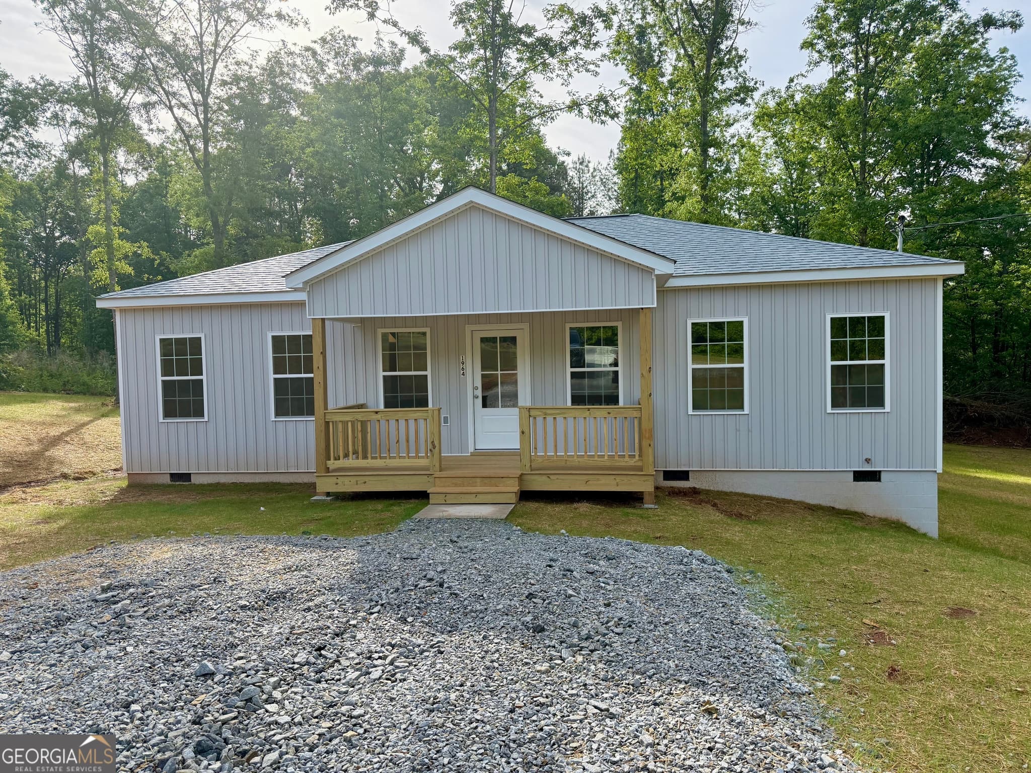 3 bedroom, 2 bathroom, 1,232 sq ft single family residence sold at 1964 Tower Road, Martin, GA 30557