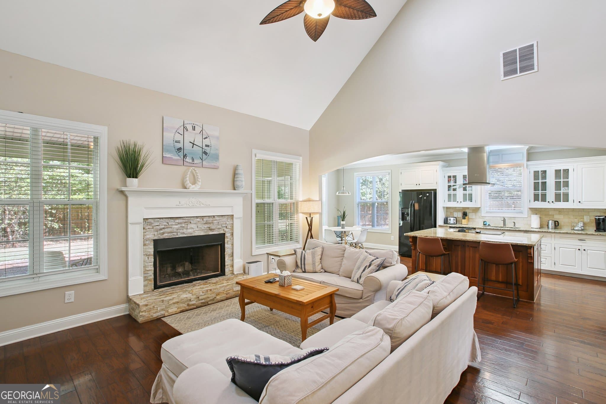 3 bedroom, 3.5 bathroom, 2,539 sq ft single family residence for rent at 728 Gittings Avenue, Peachtree City, GA 30269 for $5,500 a month — photo 2