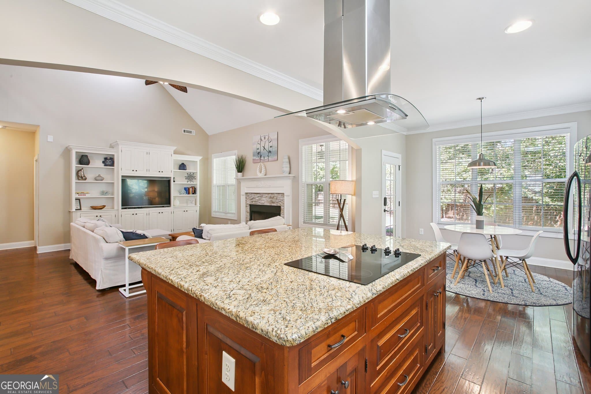 3 bedroom, 3.5 bathroom, 2,539 sq ft single family residence for rent at 728 Gittings Avenue, Peachtree City, GA 30269 for $5,500 a month — photo 9