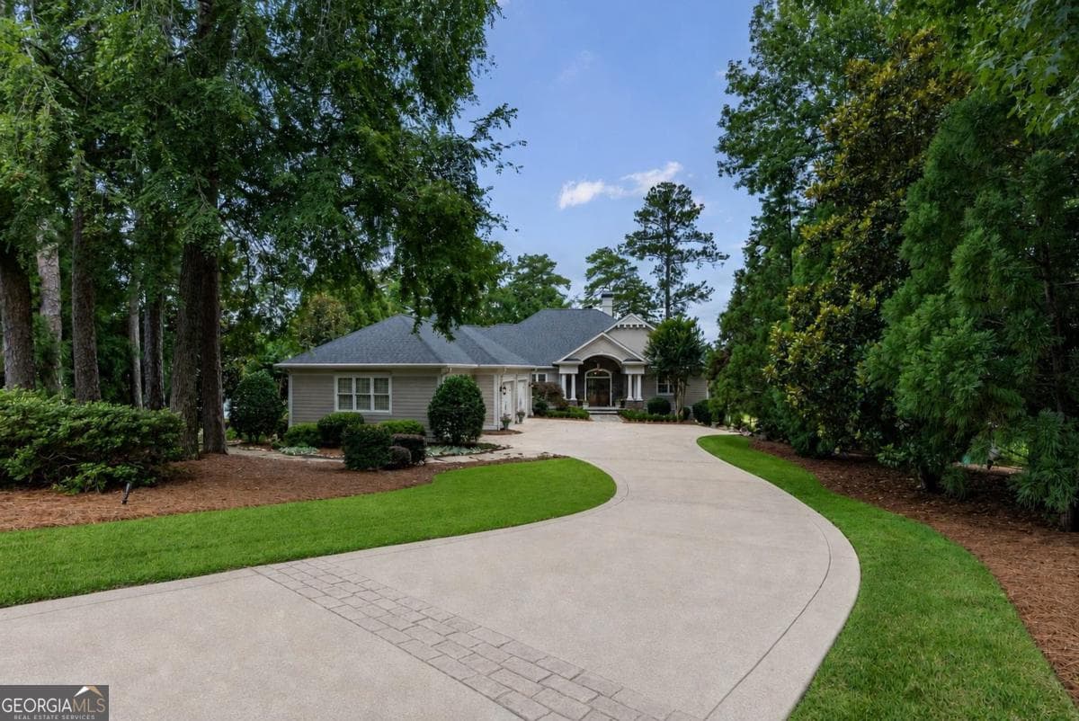 4 bedroom, 4.5 bathroom, 4,580 sq ft single family residence for sale at 2031 Hixons Bluff, Greensboro, GA 30642 — photo 1 of 55