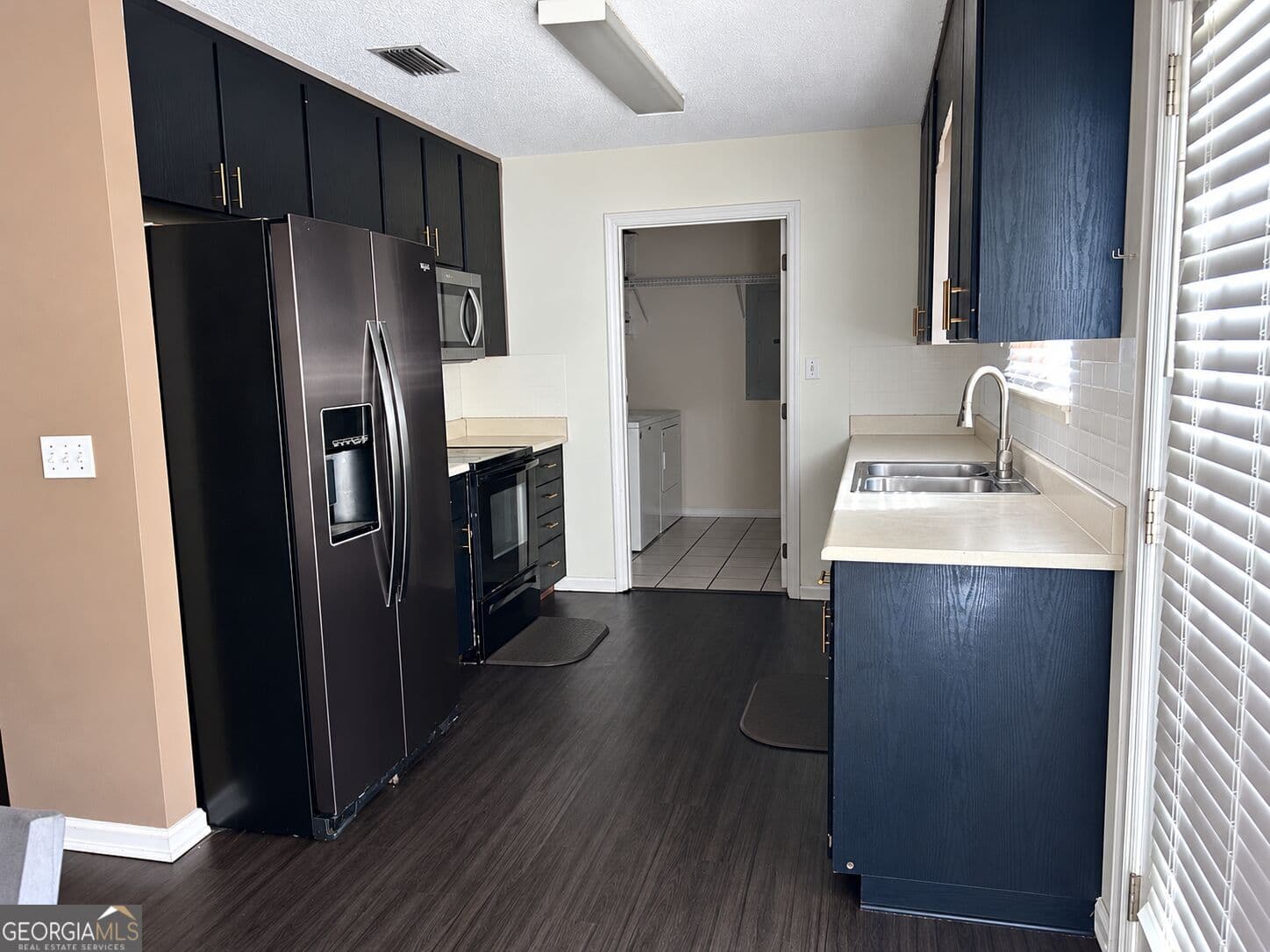 3 bedroom, 2 bathroom, 1,358 sq ft single family residence for sale at 245 Bradford Road, Thomasville, GA 31757 — photo 7