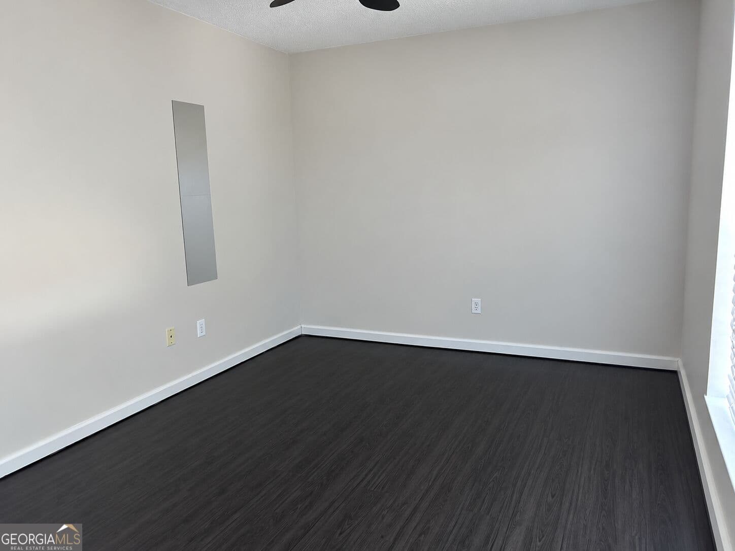 3 bedroom, 2 bathroom, 1,358 sq ft single family residence for sale at 245 Bradford Road, Thomasville, GA 31757 — photo 8