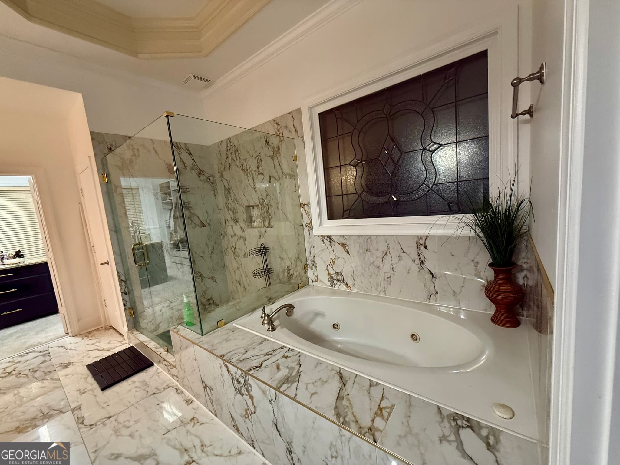 4 bedroom, 3.5 bathroom, 3,185 sq ft single family residence for sale at 6409 Caledon Court, Locust Grove, GA 30248 — photo 10