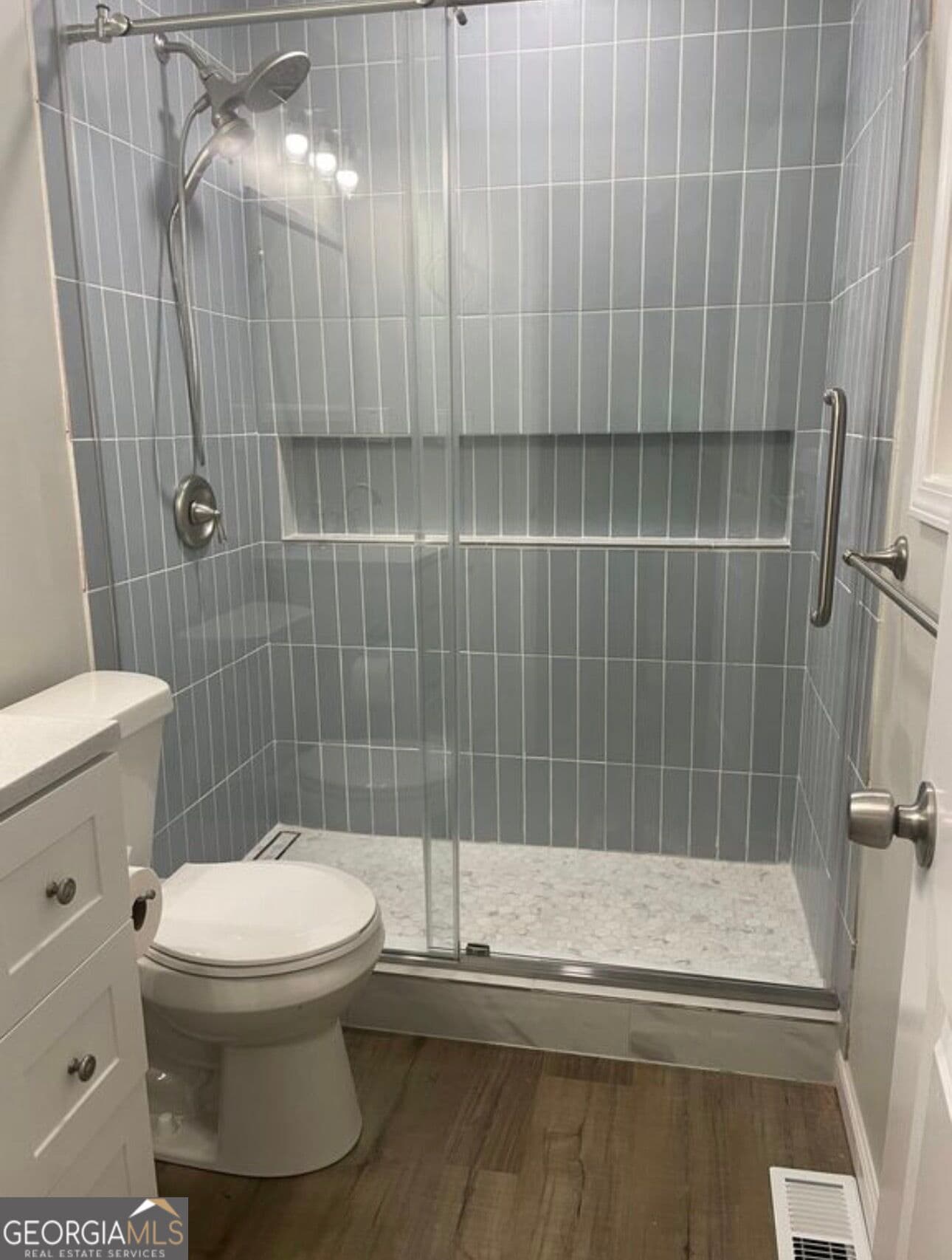 3 bedroom, 2 bathroom, 1,363 sq ft single family residence for rent at 609 Sherwood Drive, Dublin, GA 31021 for $1,700 a month — photo 2