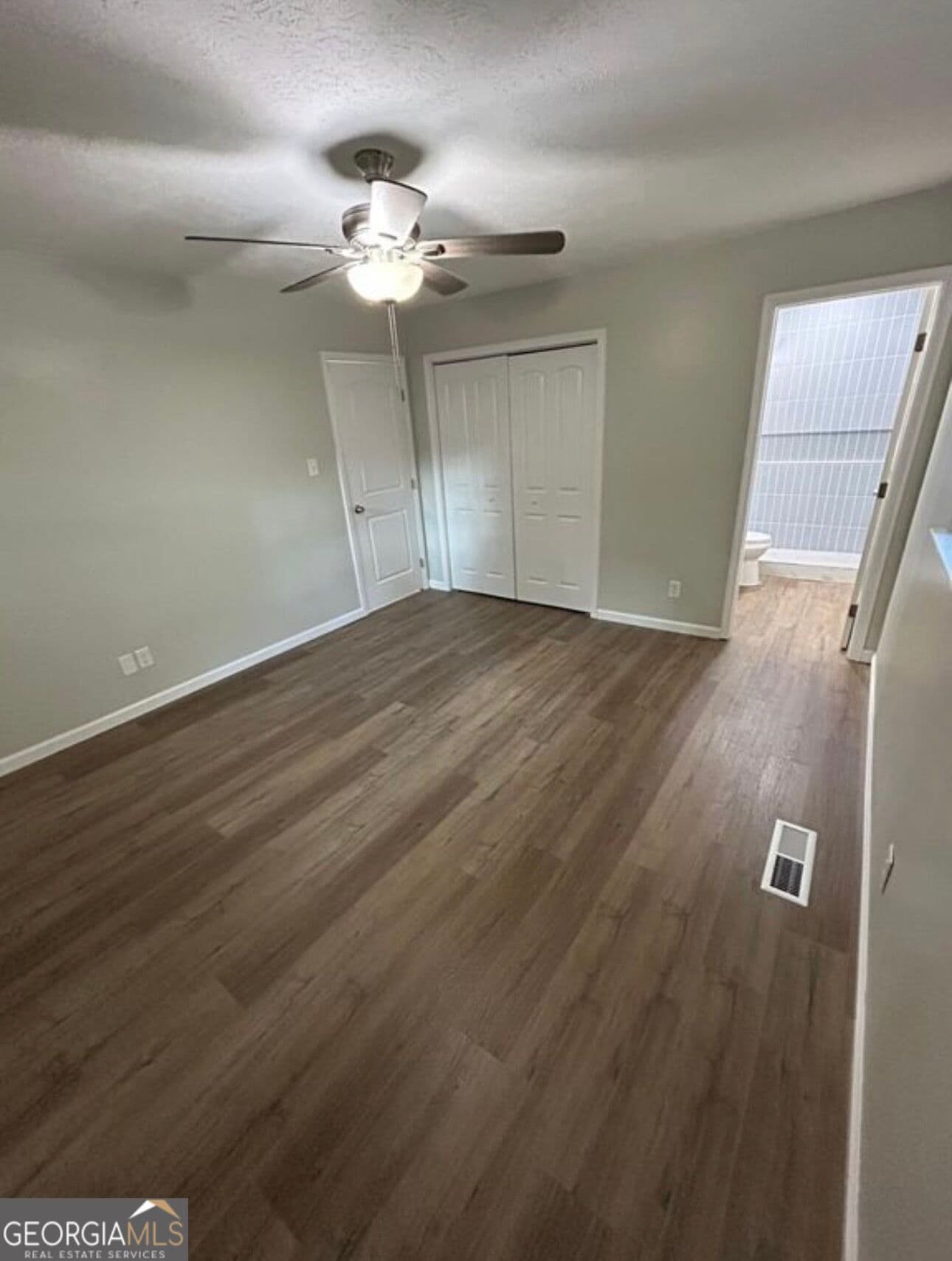 3 bedroom, 2 bathroom, 1,363 sq ft single family residence for rent at 609 Sherwood Drive, Dublin, GA 31021 for $1,700 a month — photo 5