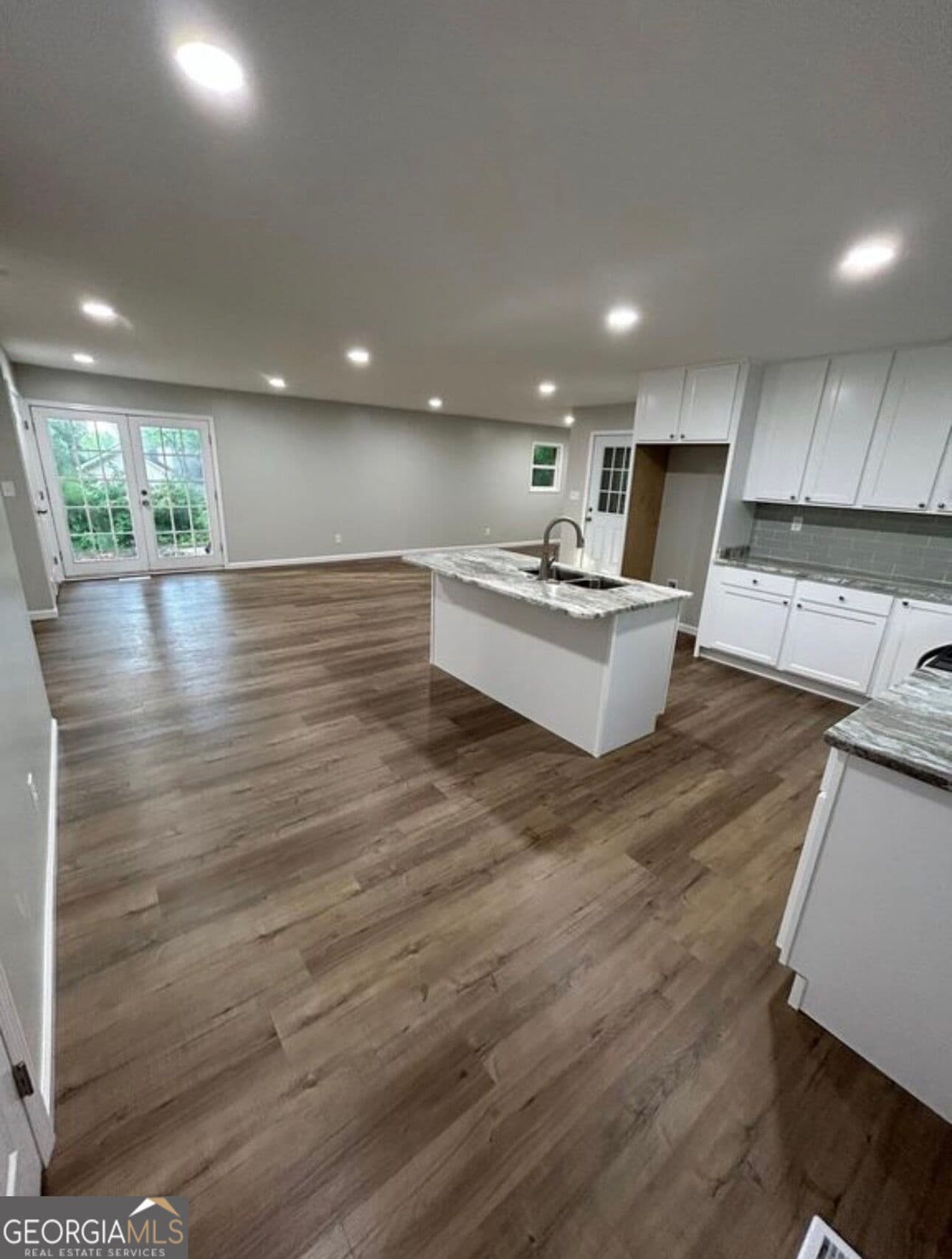 3 bedroom, 2 bathroom, 1,363 sq ft single family residence for rent at 609 Sherwood Drive, Dublin, GA 31021 for $1,700 a month — photo 9