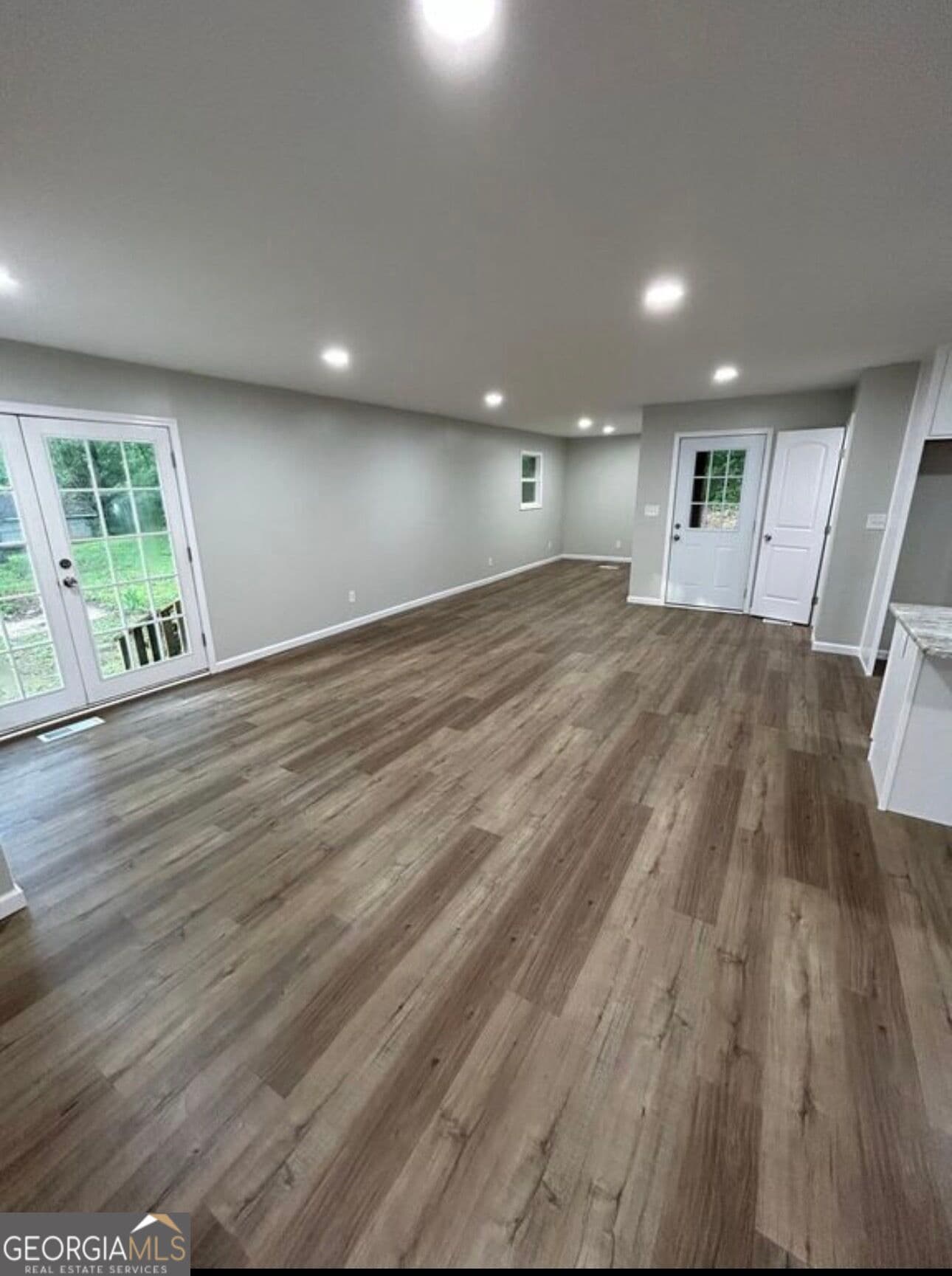 3 bedroom, 2 bathroom, 1,363 sq ft single family residence for rent at 609 Sherwood Drive, Dublin, GA 31021 for $1,700 a month — photo 10