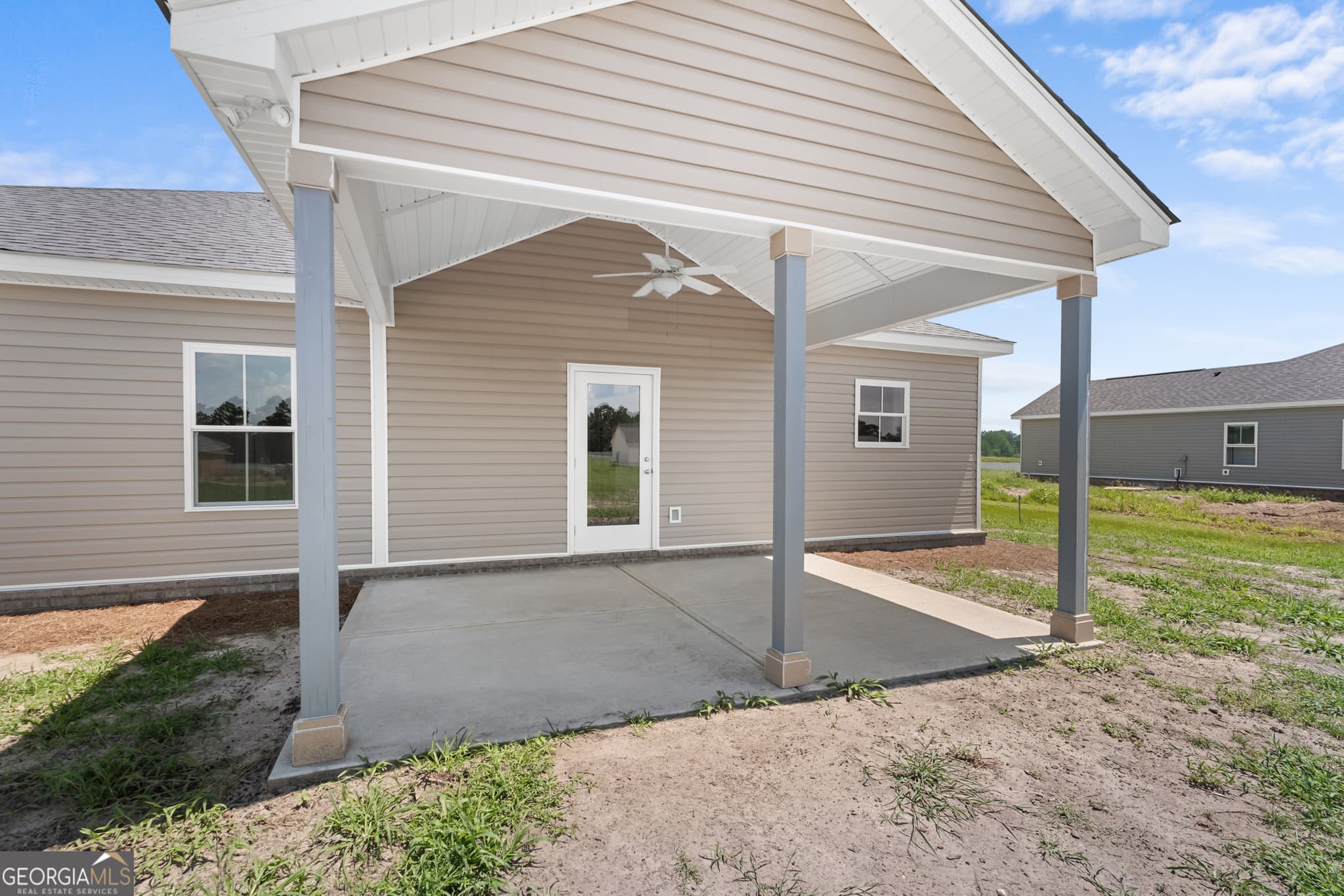 3 bedroom, 2 bathroom, 1,544 sq ft single family residence under contract at 318 Barney Run, Statesboro, GA 30458 — photo 7