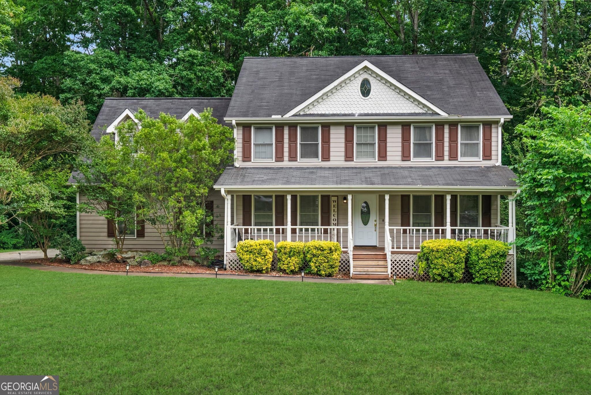 4 bedroom, 2.5 bathroom, 3,735 sq ft single family residence for sale at 165 Hayes Circle, Rex, GA 30273 — photo 1 of 44