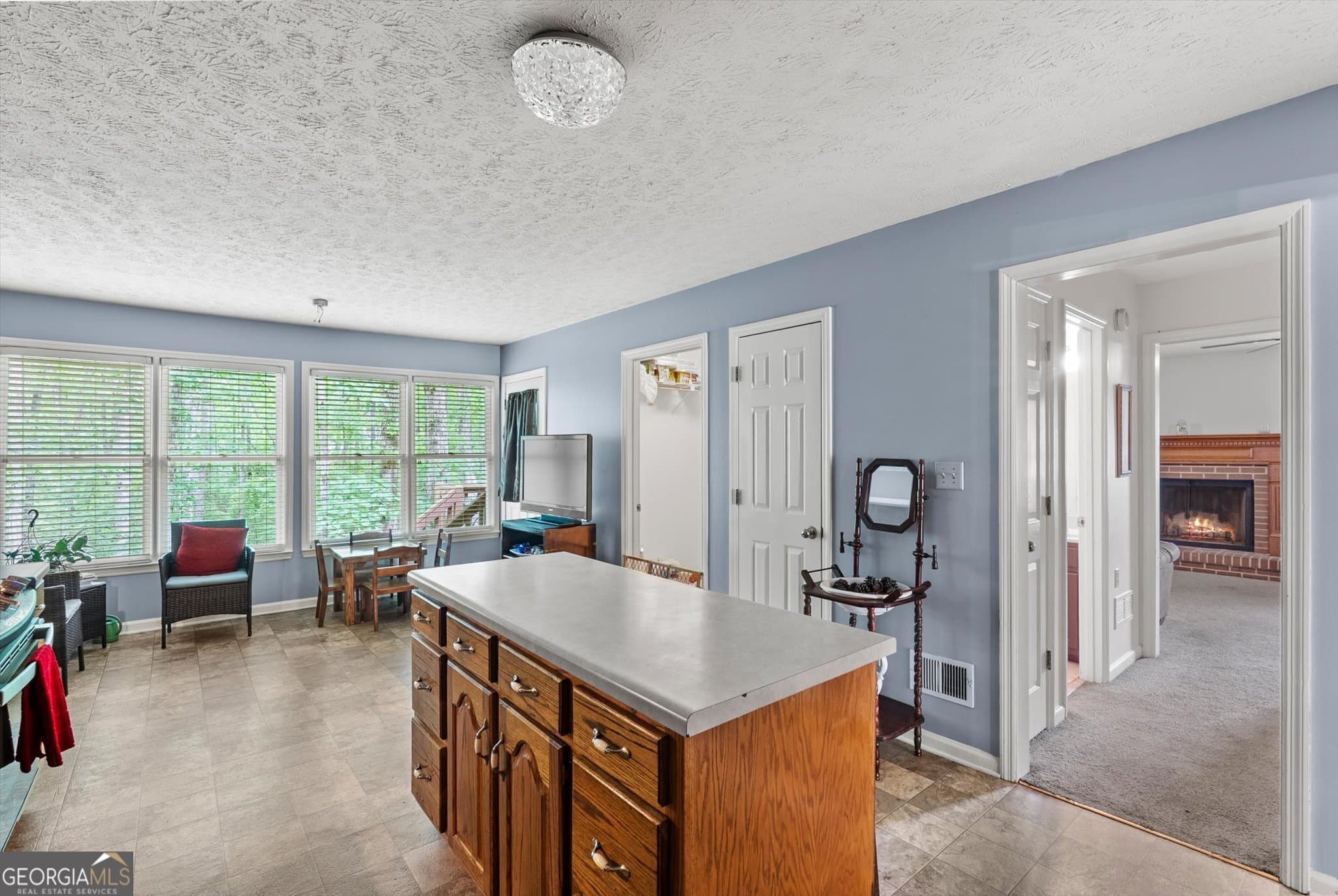 4 bedroom, 2.5 bathroom, 3,735 sq ft single family residence for sale at 165 Hayes Circle, Rex, GA 30273 — photo 10