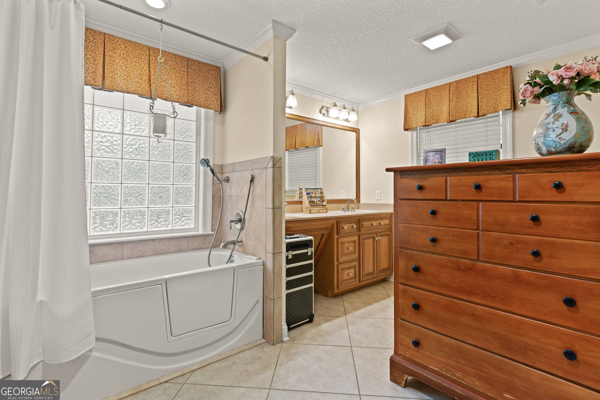 4 bedroom, 3.5 bathroom, 2,681 sq ft single family residence for sale at 1001 Poppell Drive, Darien, GA 31305 — photo 10