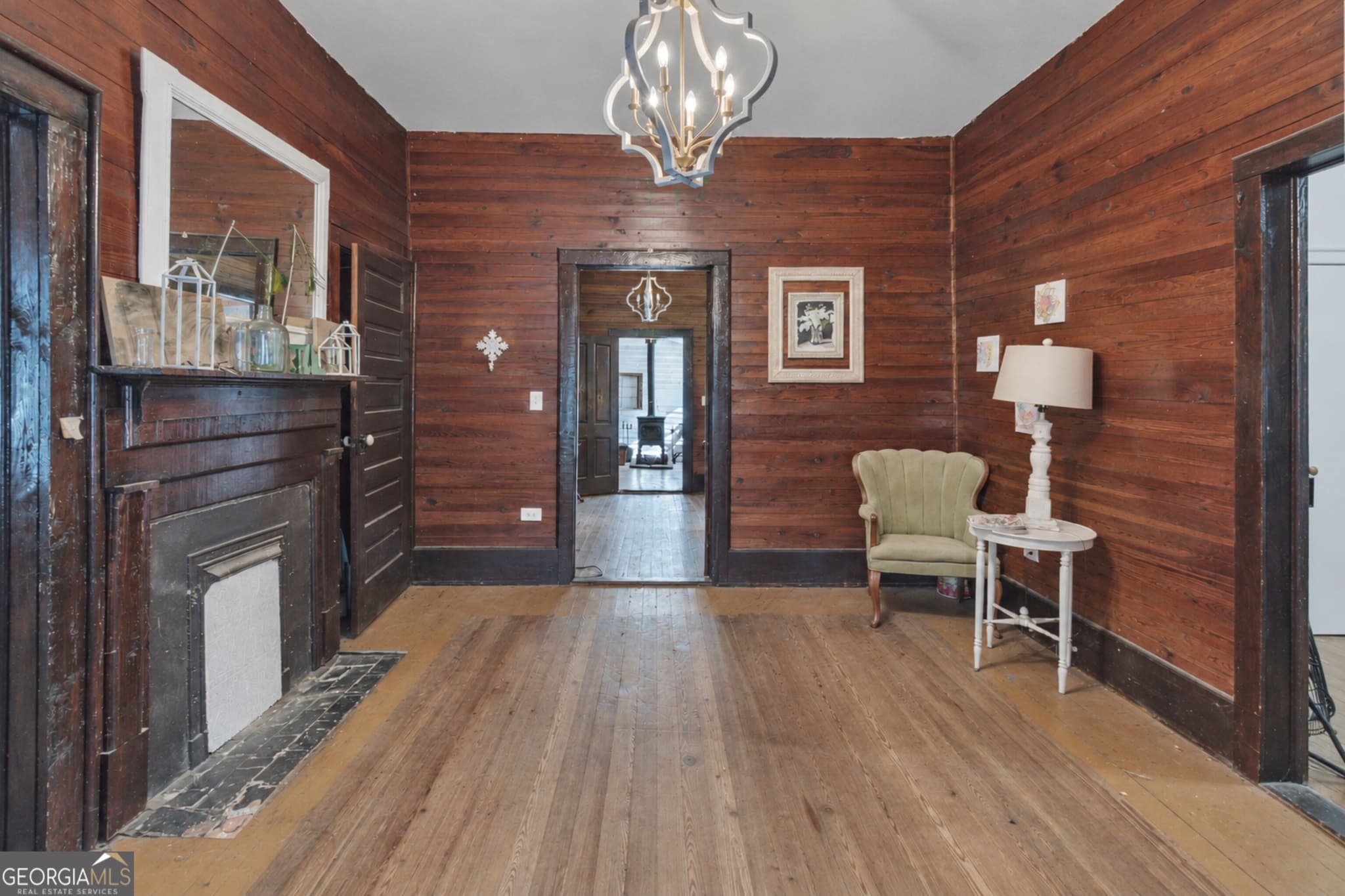 3 bedroom, 1 bathroom, 1,810 sq ft single family residence for sale at 695 Elberton Road, Lexington, GA 30648 — photo 3