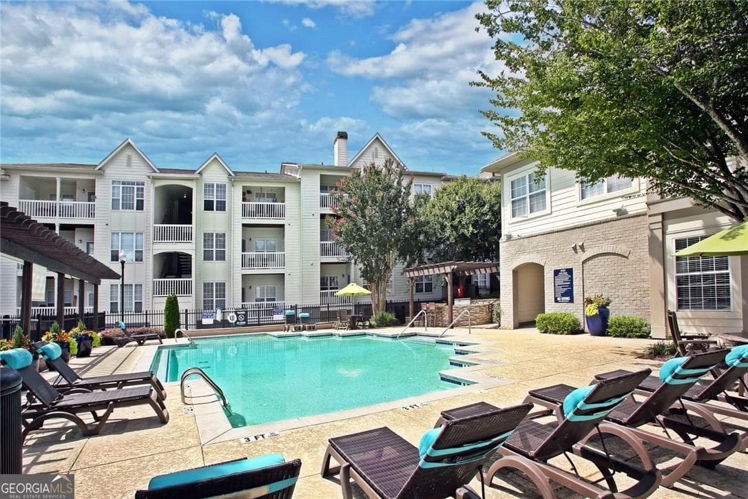 2 bedroom, 2 bathroom, 1,201 sq ft apartment for rent at 240 E Belle Isle Road 507, Atlanta, GA 30342 for $1,950 a month — photo 4