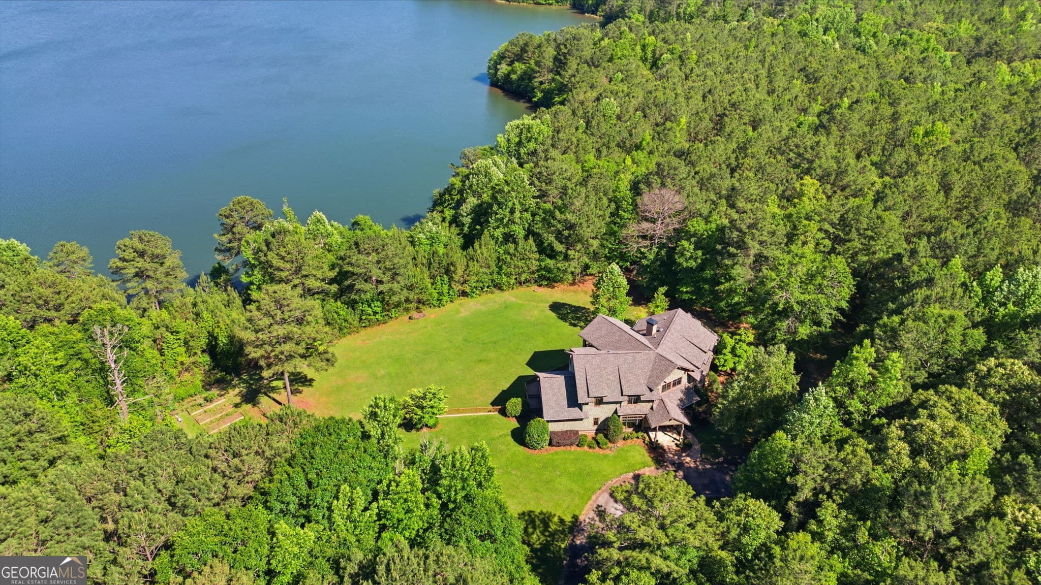 6 bedroom, 6.5 bathroom, 4,975 sq ft single family residence for sale at 3210 Peeksville Road, Locust Grove, GA 30248 — photo 3