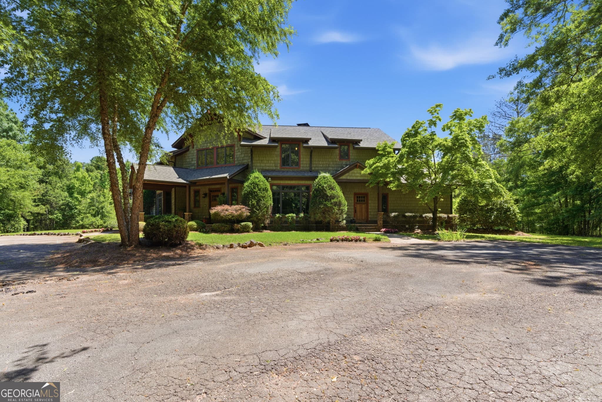 6 bedroom, 6.5 bathroom, 4,975 sq ft single family residence for sale at 3210 Peeksville Road, Locust Grove, GA 30248 — photo 8