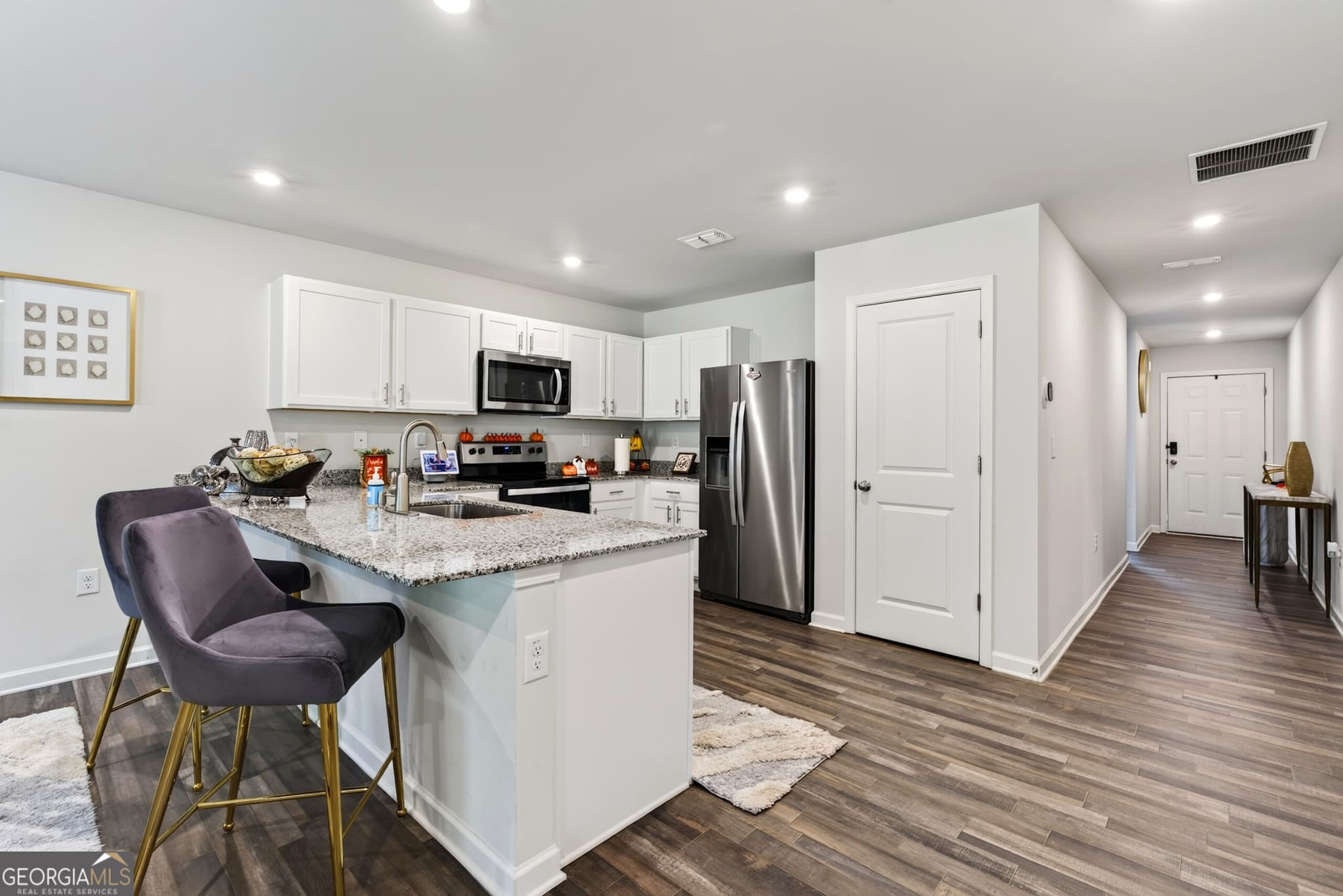 4 bedroom, 2 bathroom, 1,398 sq ft single family residence for sale at 196 Chapman Road, Macon, GA 31211 — photo 8