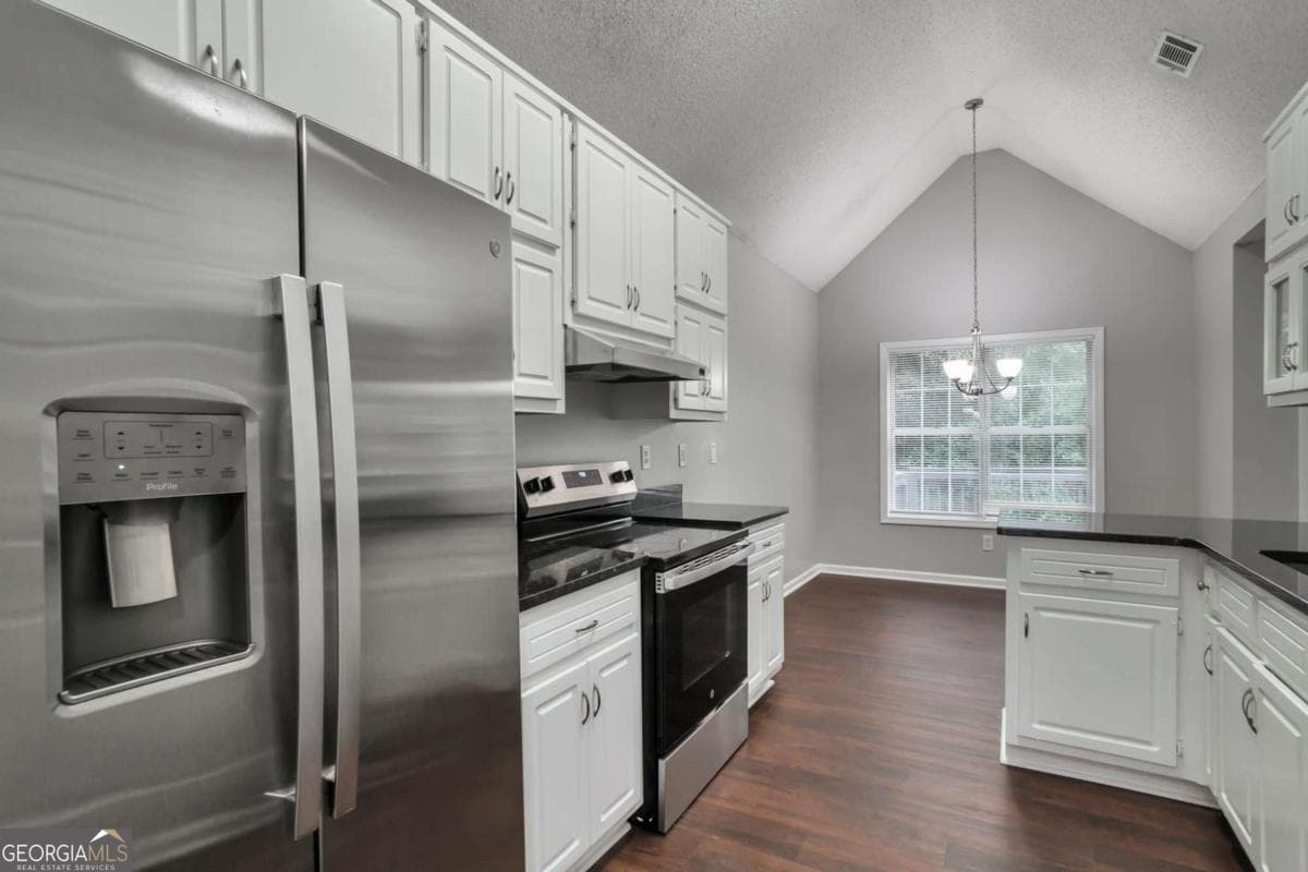 4 bedroom, 3 bathroom, 1,774 sq ft single family residence for sale at 4374 Northridge Trail, Ellenwood, GA 30294 — photo 9