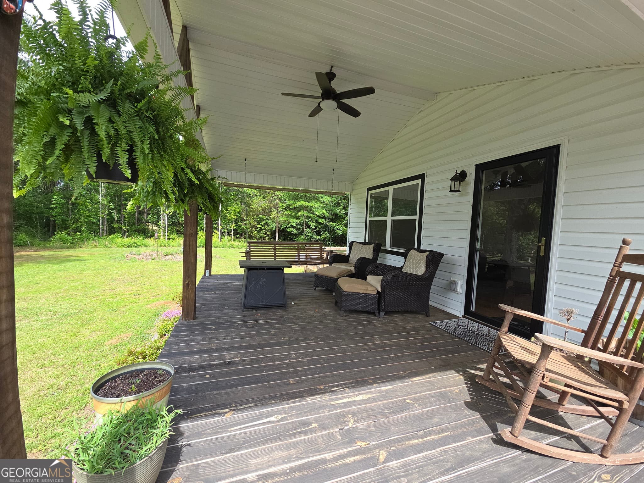 6 bedroom, 3 bathroom, 2,711 sq ft manufactured home,single family residence for sale at 395 E Milner Road, Zebulon, GA 30295 — photo 6