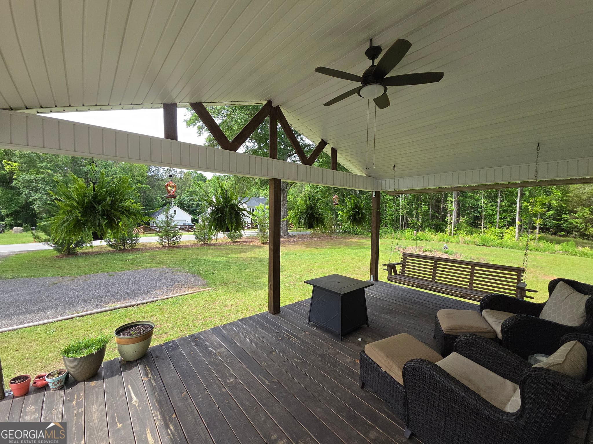 6 bedroom, 3 bathroom, 2,711 sq ft manufactured home,single family residence for sale at 395 E Milner Road, Zebulon, GA 30295 — photo 8