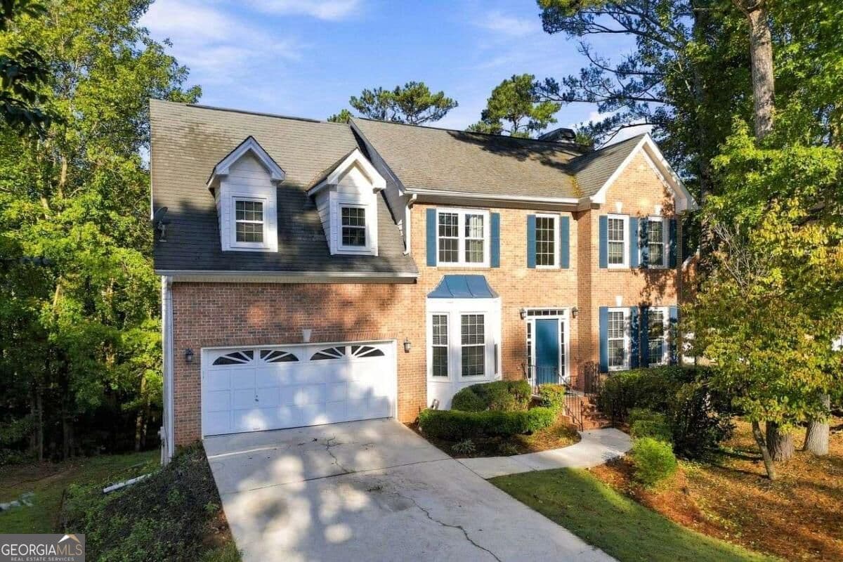4 bedroom, 2.5 bathroom, 2,600 sq ft single family residence for sale at 195 Riverbirch Lane, Lawrenceville, GA 30044 — photo 2
